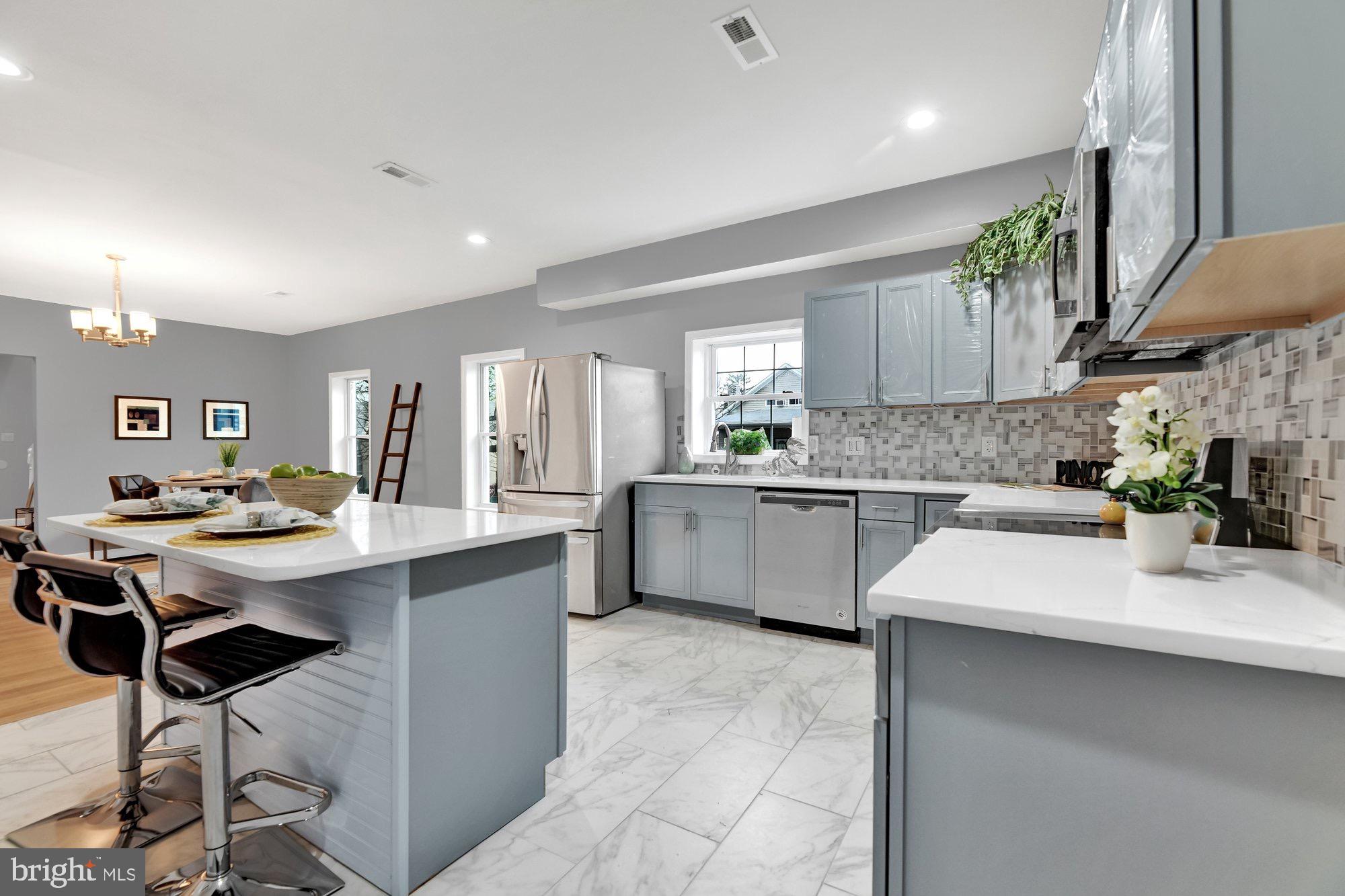 WINDSOR HILLS - Residential