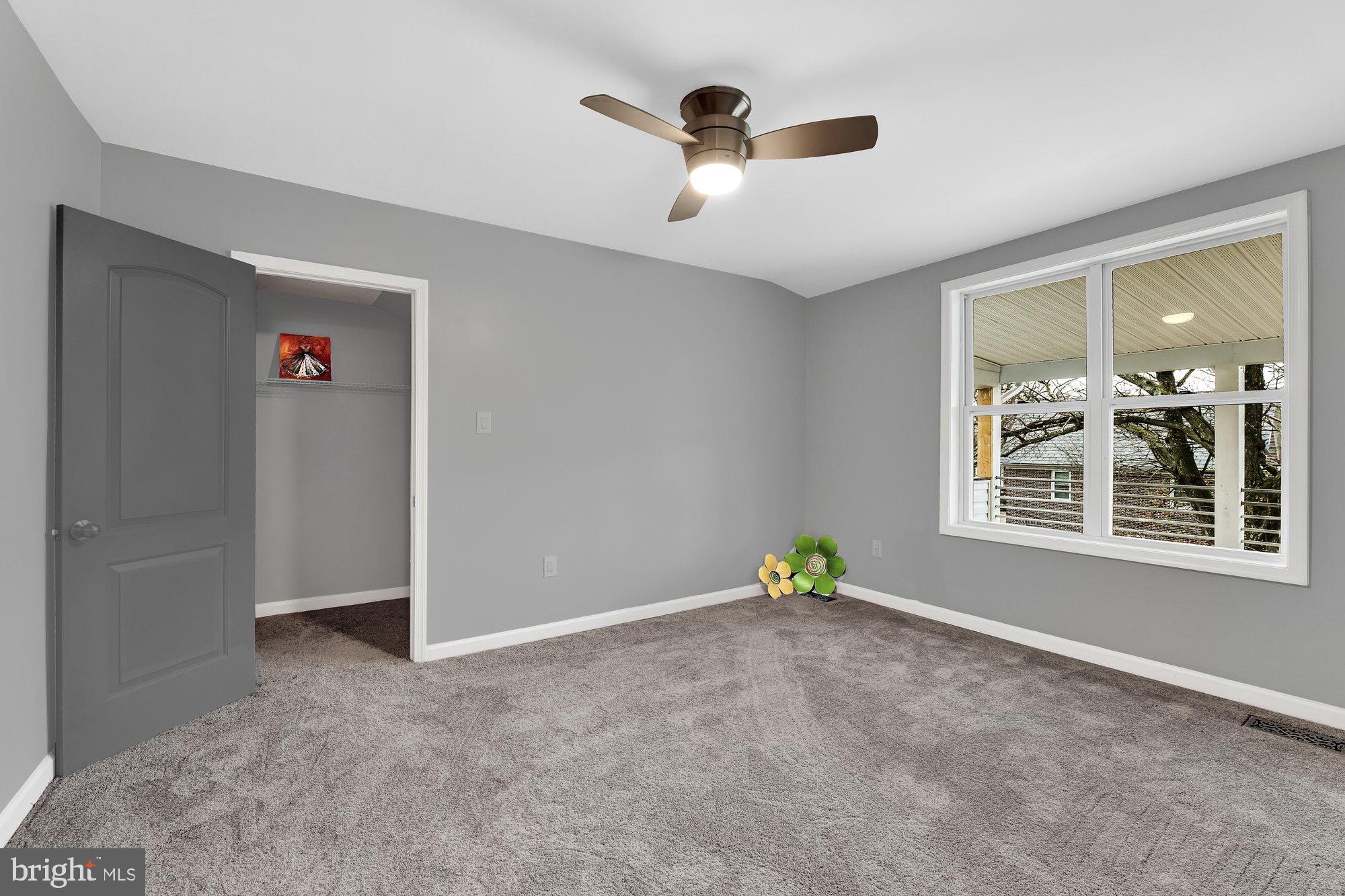 WINDSOR HILLS - Residential