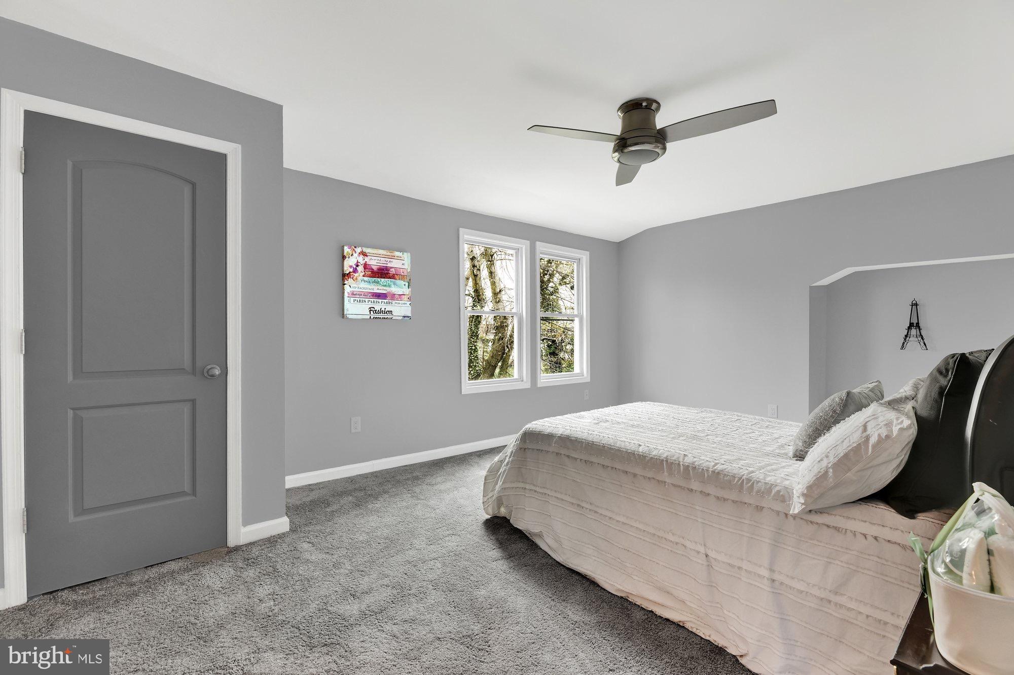 WINDSOR HILLS - Residential