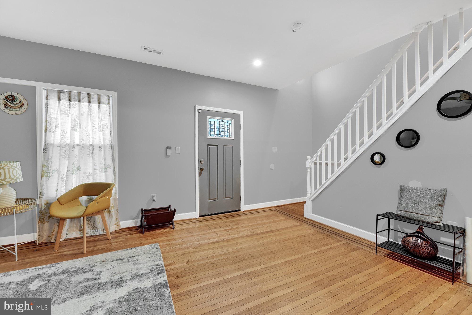 WINDSOR HILLS - Residential