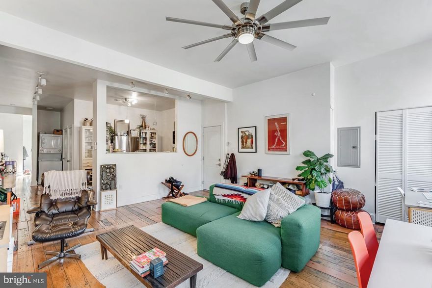 Great apartment in a great location! This 1 bedroom, 1 bath unit is only an 8 min walk to Washington Square Park and surrounded by plenty of restaurants, bars, cafes, and shops. The apartment features hardwood floors throughout, a new kitchen and appliances, tall ceilings, great natural lighting, and exposed brick. Come see for yourself, you won't be disappointed!