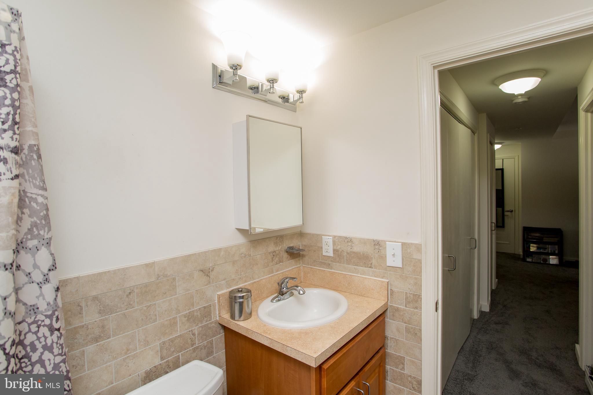 CHELTENHAM VIL - Residential