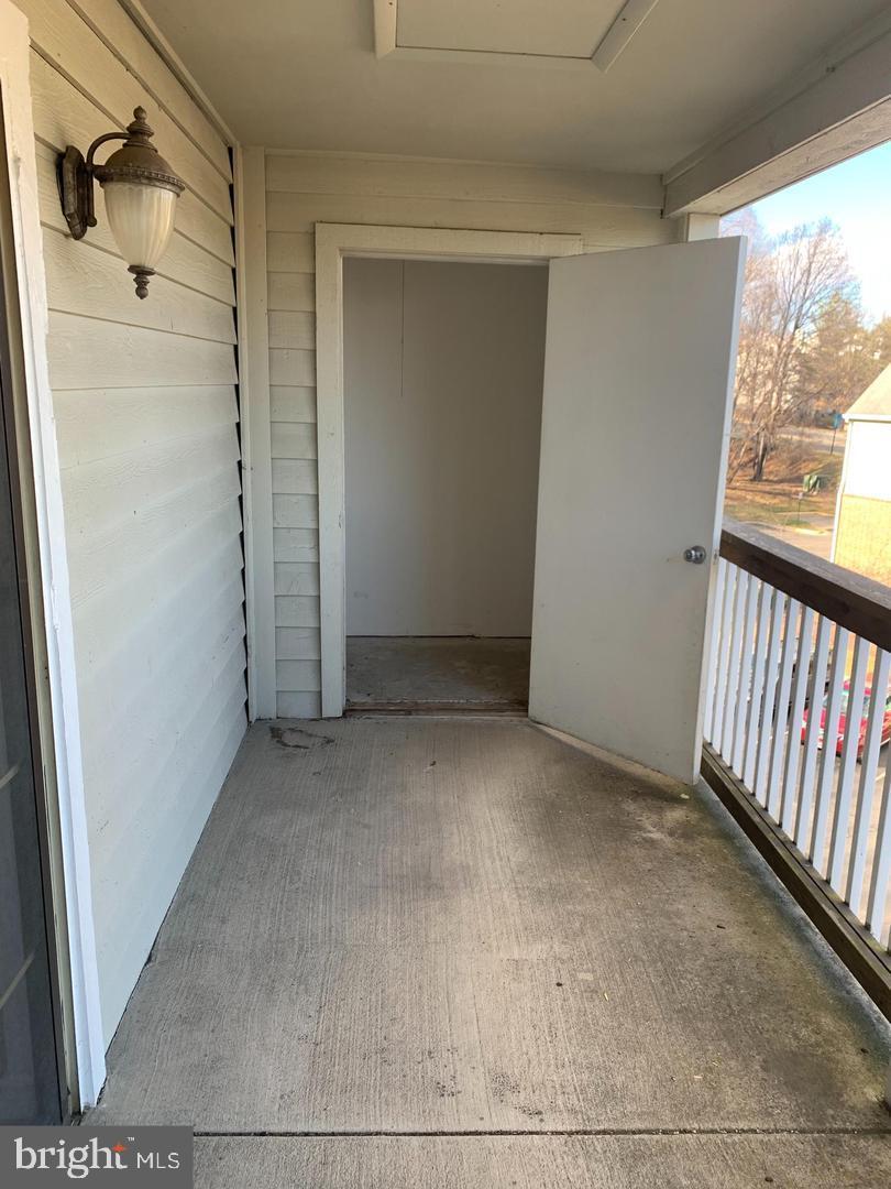 FAIRFAX - Residential Lease