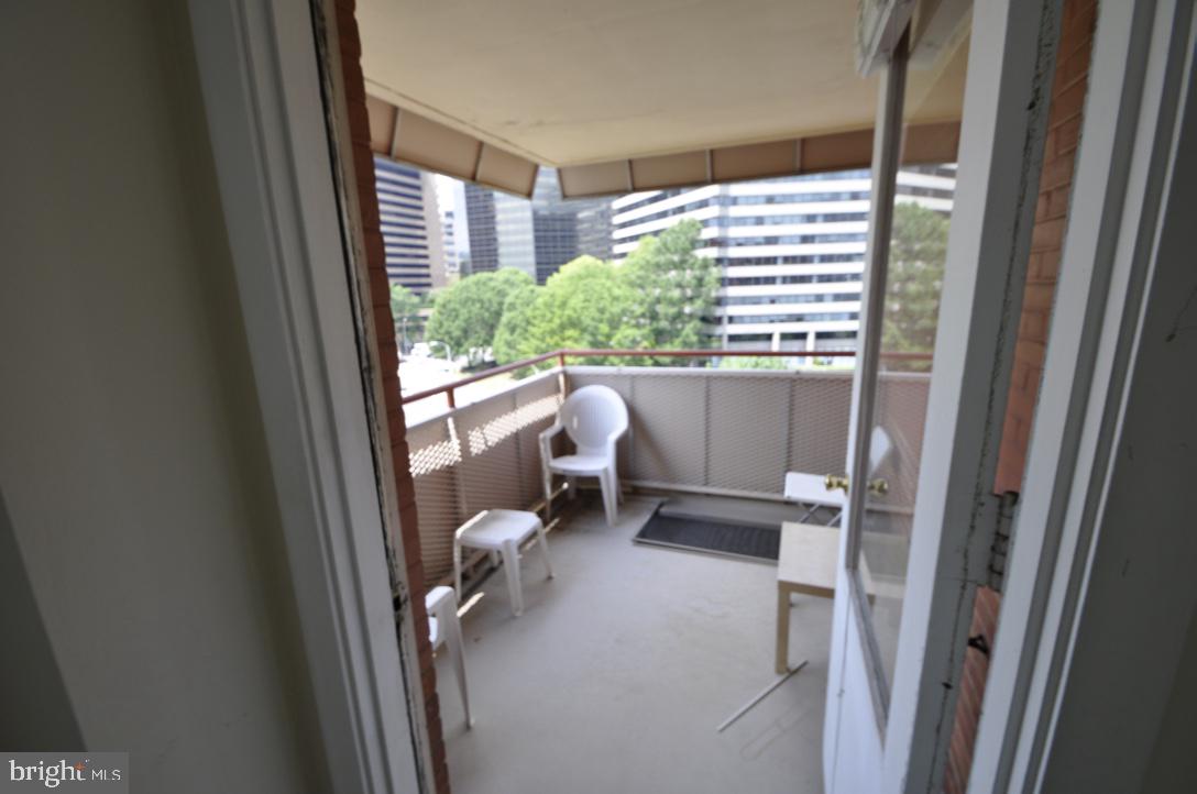 RIVER PLACE - Residential