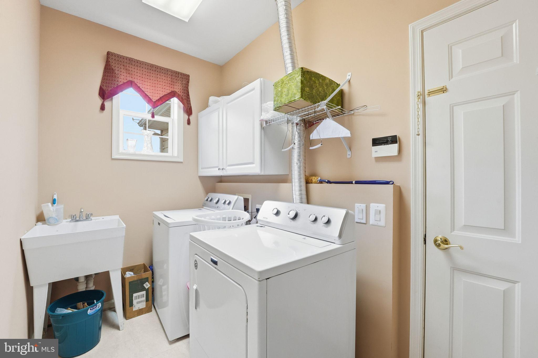 DUNBARTON - Residential