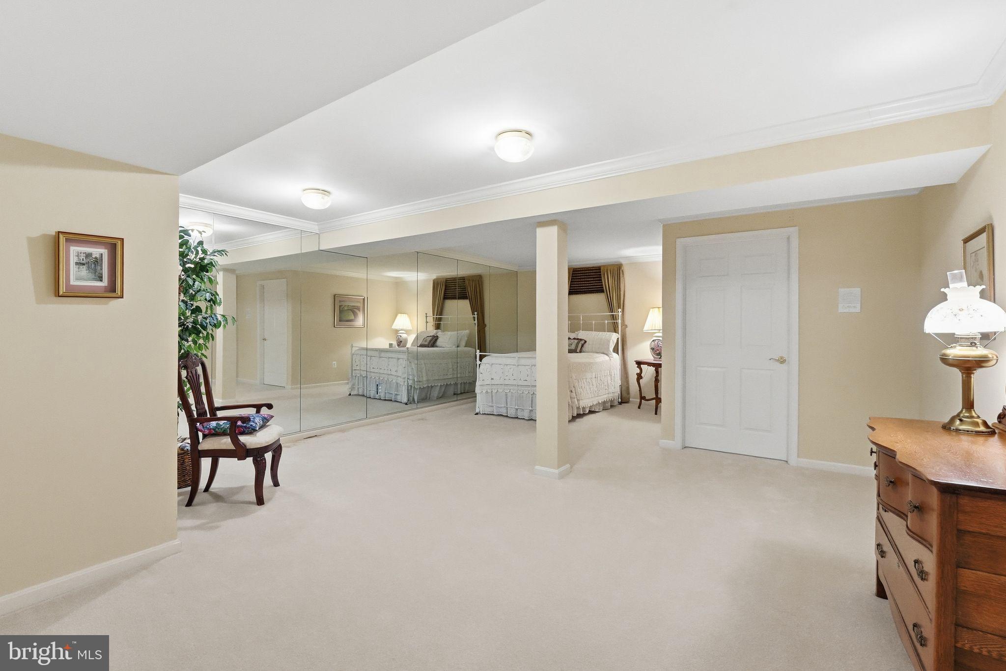 DUNBARTON - Residential