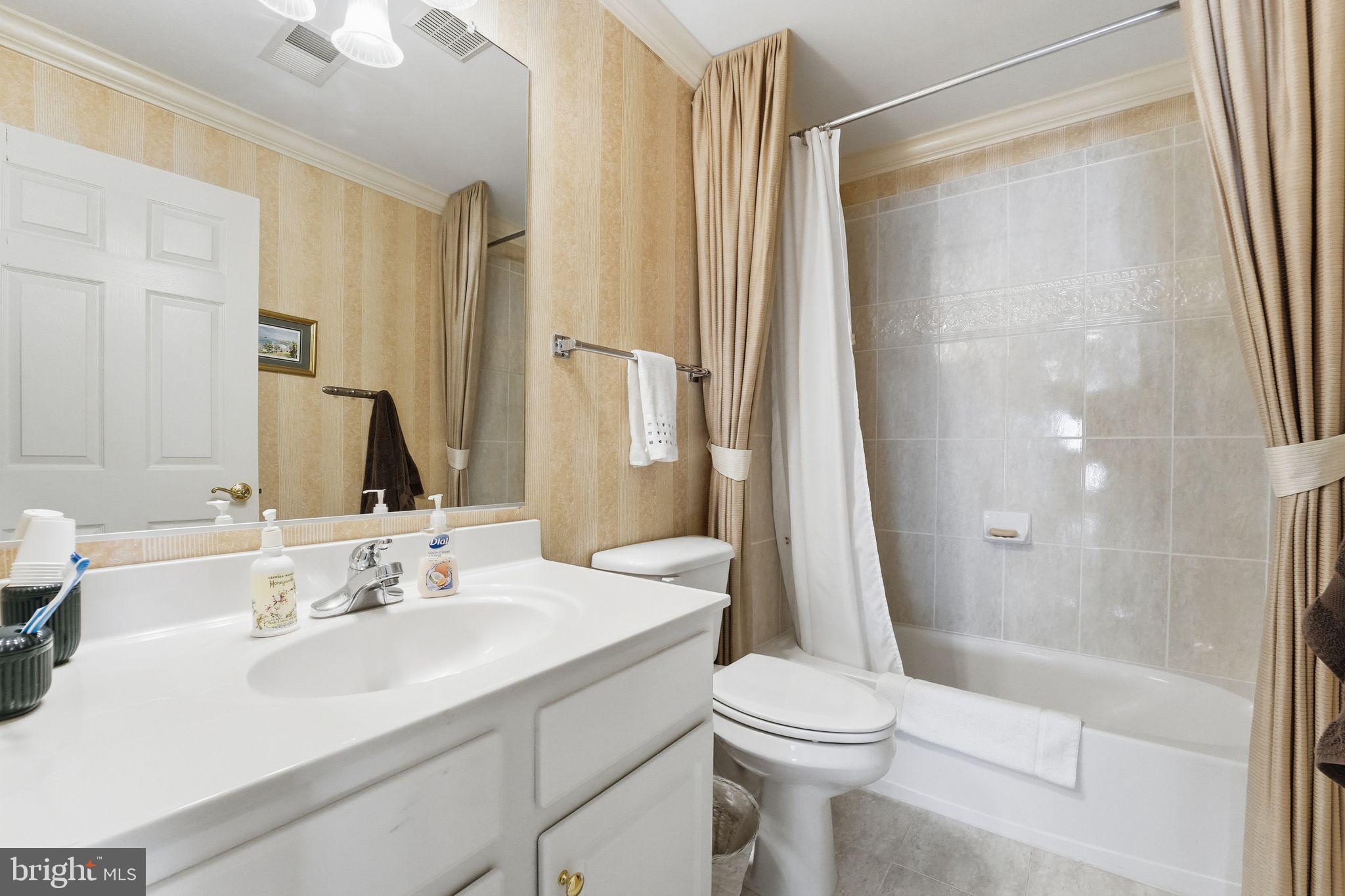 DUNBARTON - Residential