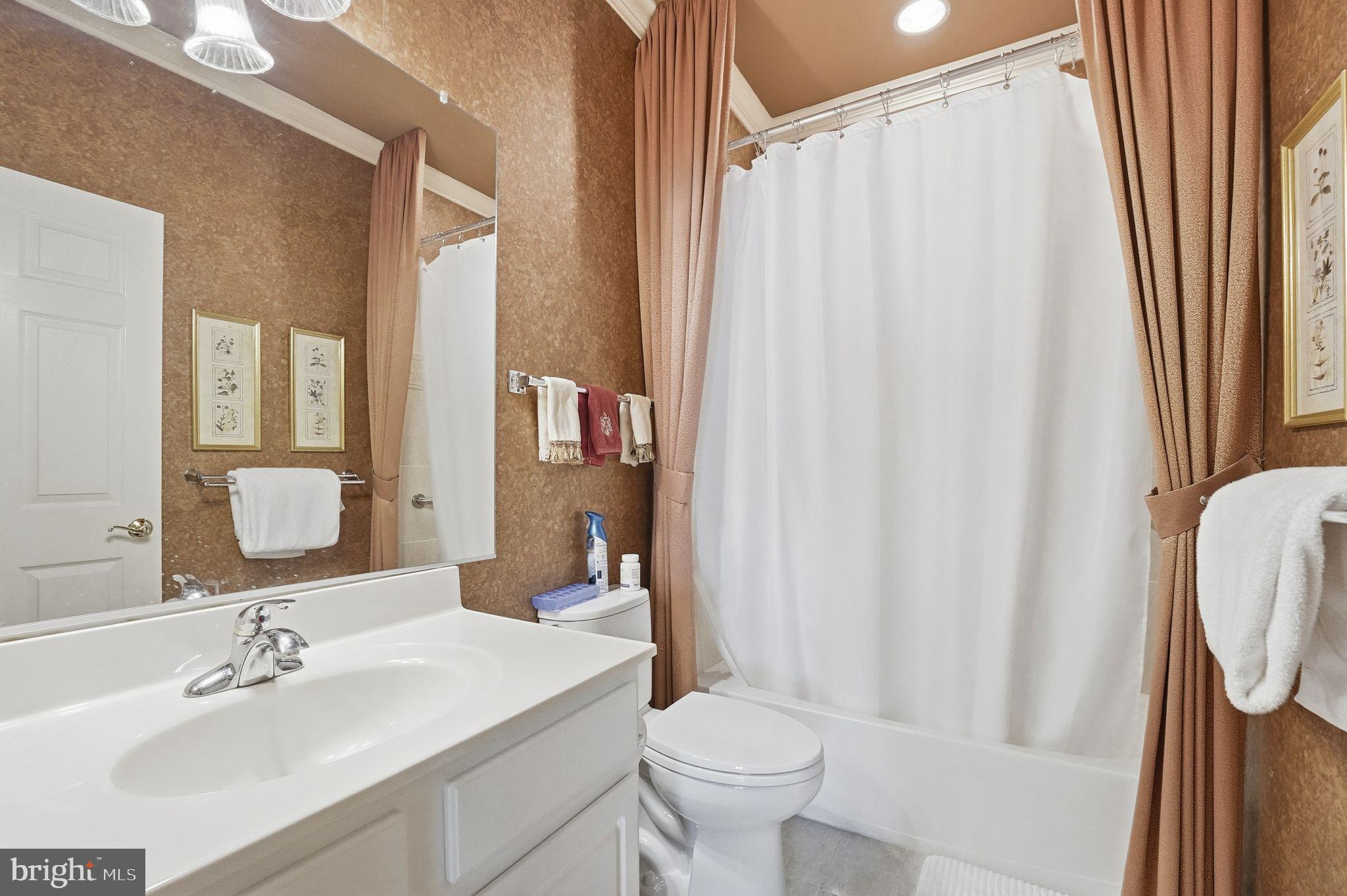 DUNBARTON - Residential