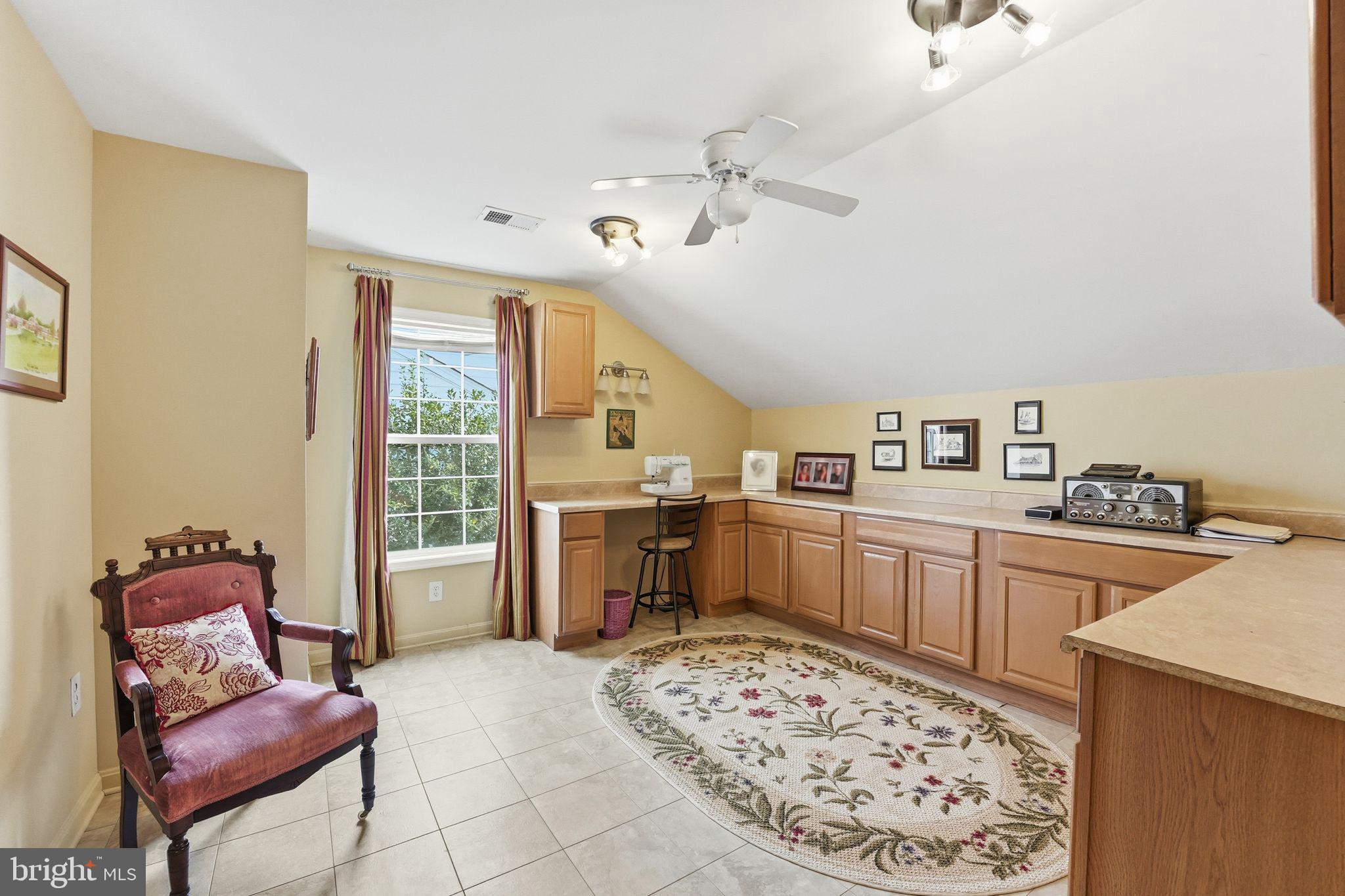 DUNBARTON - Residential