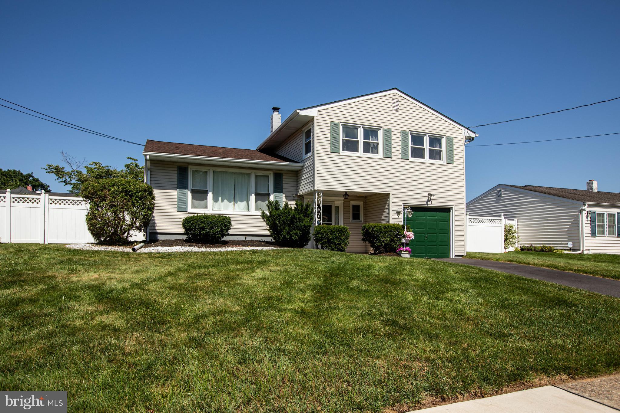 29 WESLEYAN DRIVE
