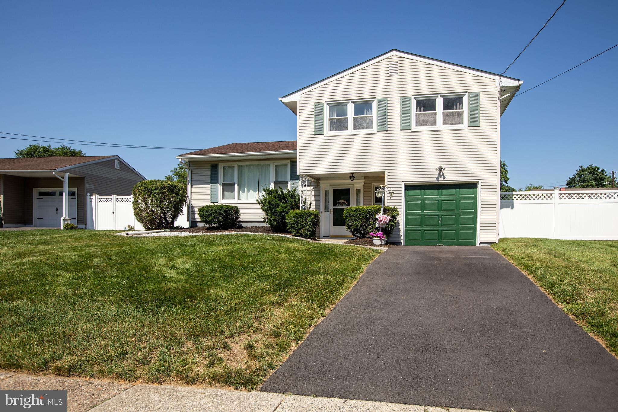 29 WESLEYAN DRIVE