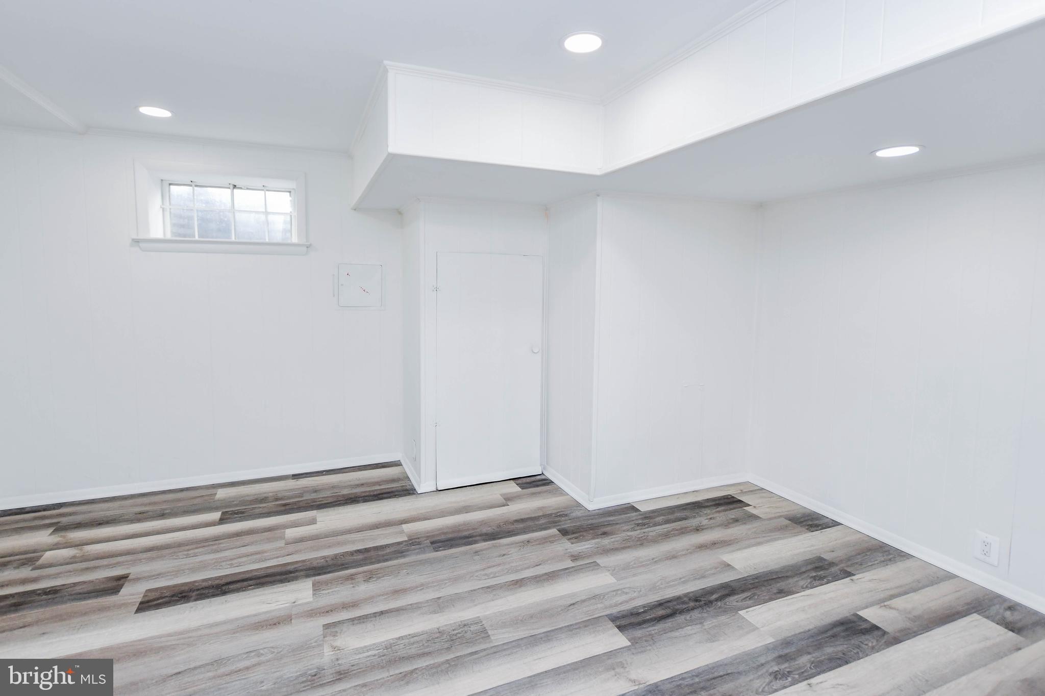 CROSIER GARDENS - Residential Lease