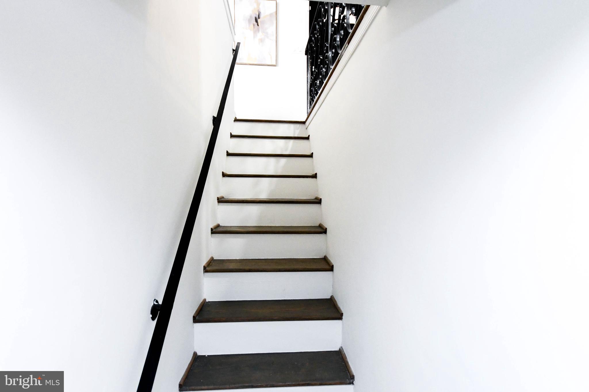 CROSIER GARDENS - Residential Lease