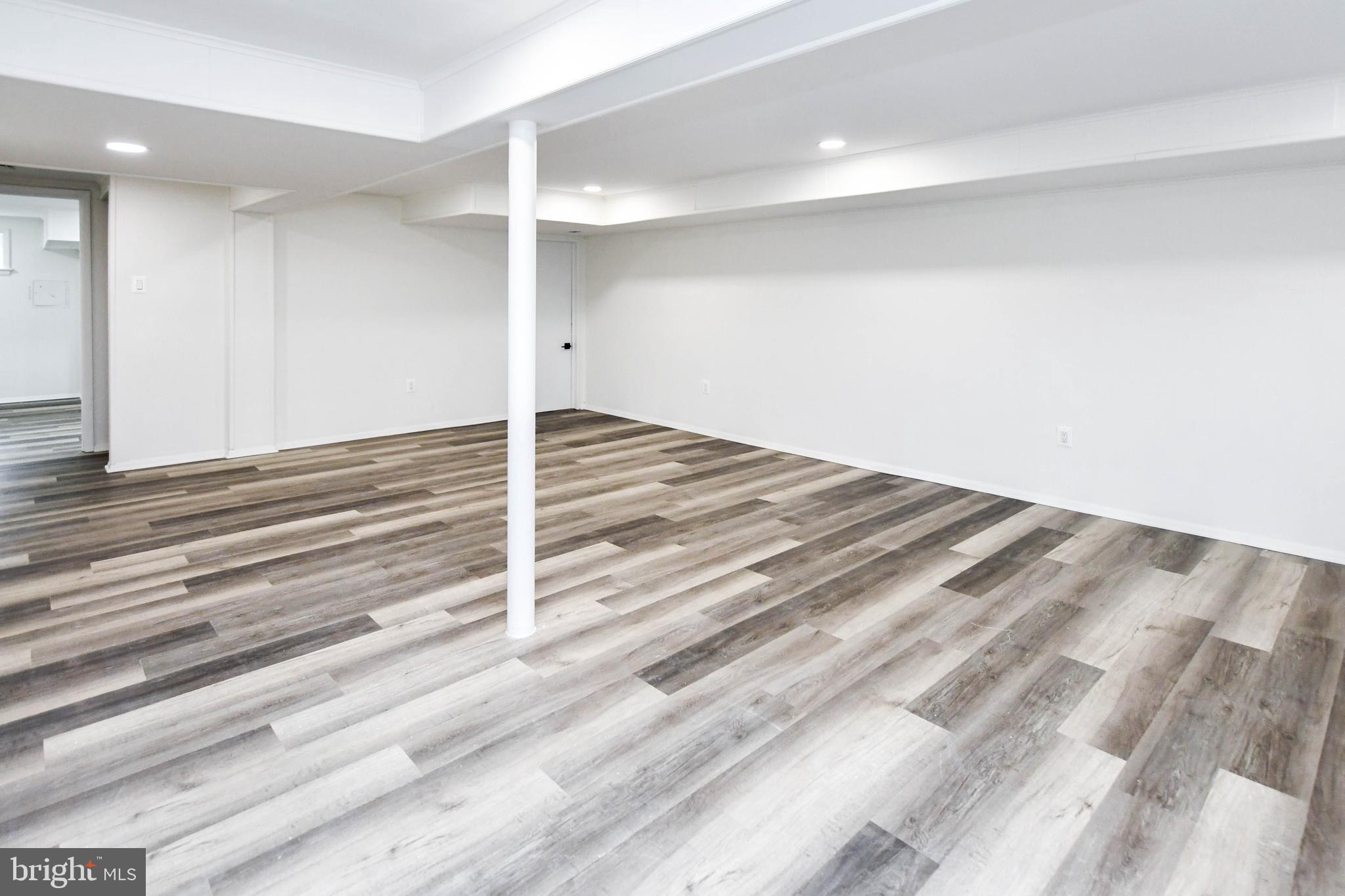 CROSIER GARDENS - Residential Lease