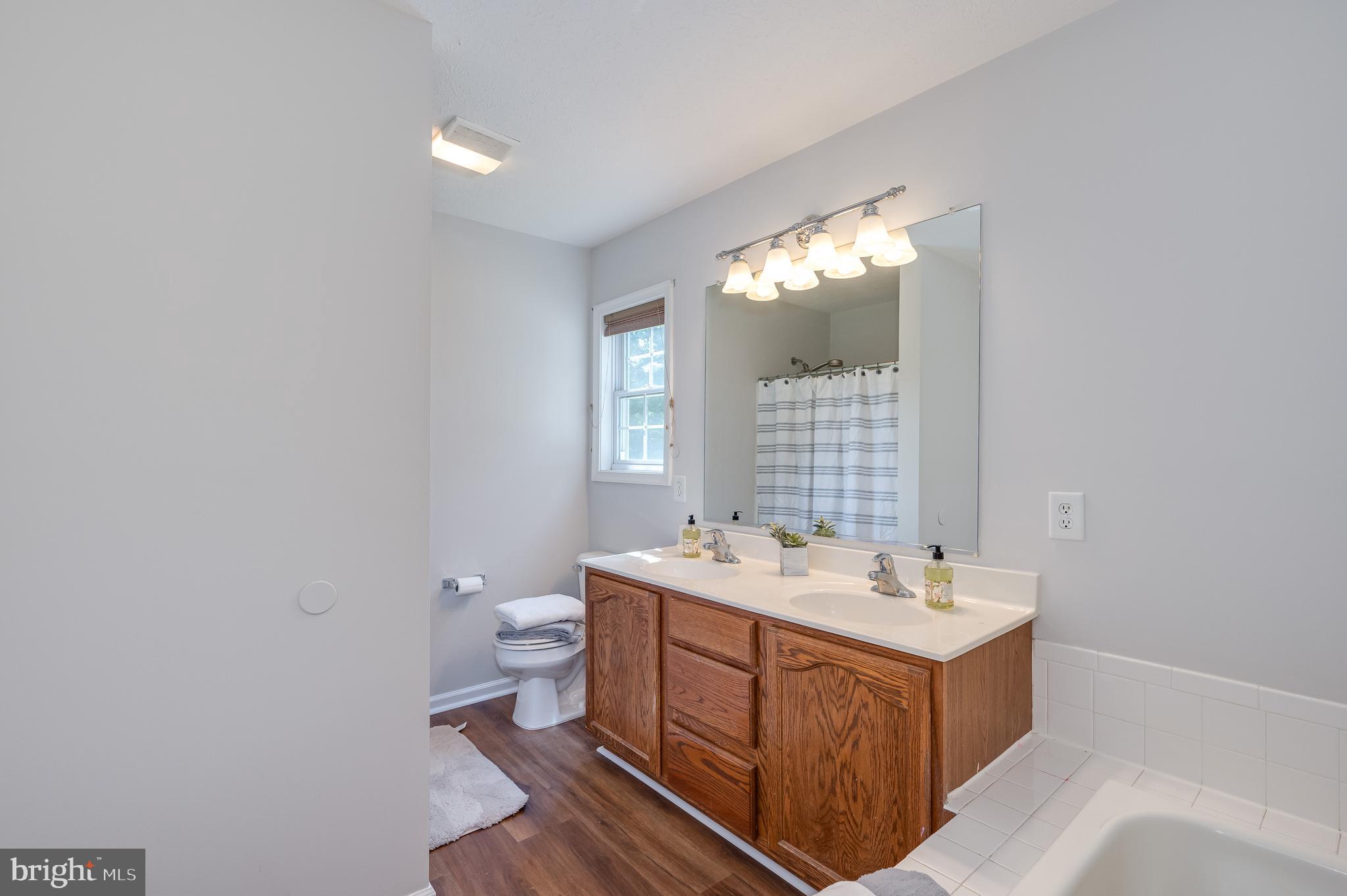 QUAIL SPRINGS - Residential