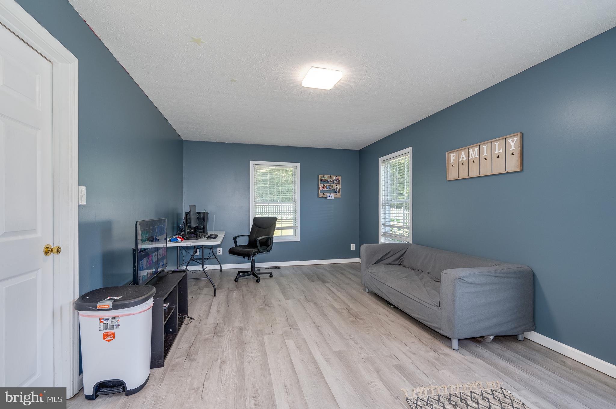 QUAIL SPRINGS - Residential