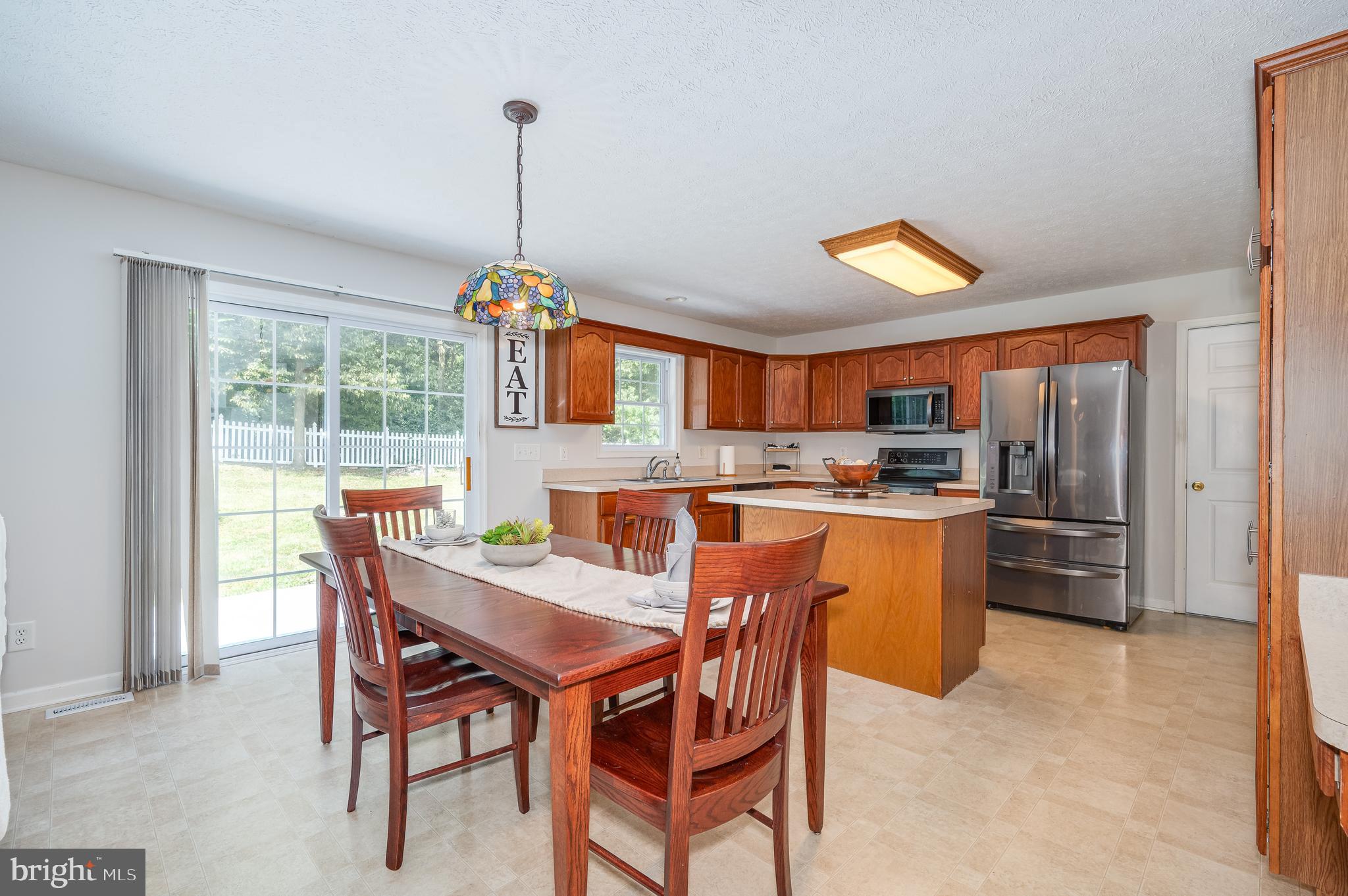 QUAIL SPRINGS - Residential