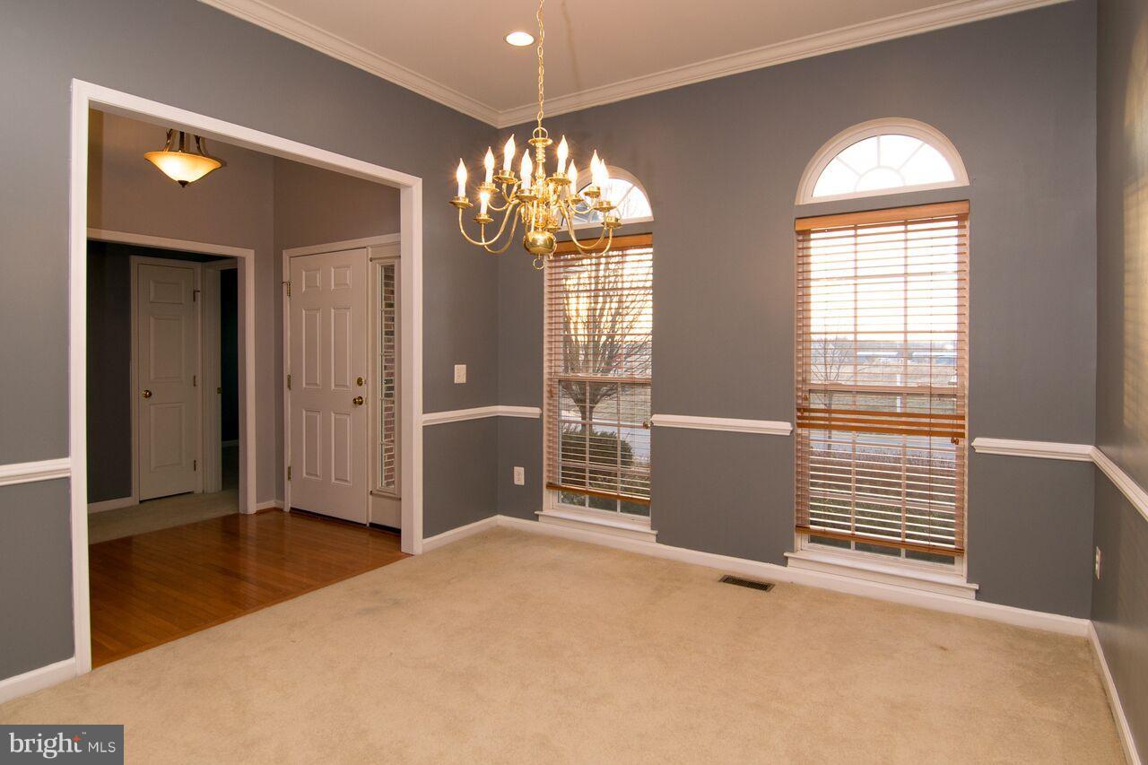 LAKELAND PLACE - Residential