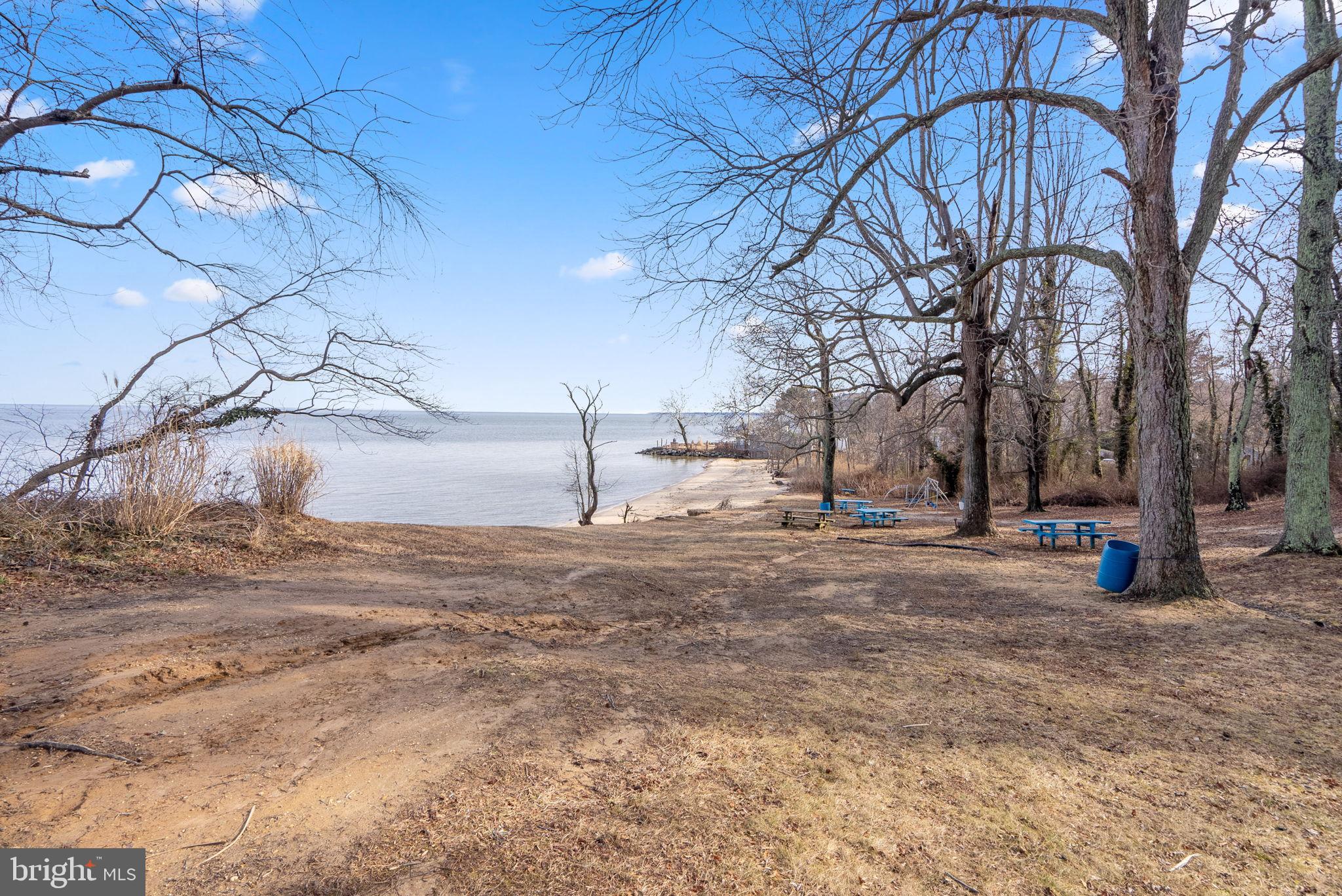 CHESAPEAKE HEIGHTS - Residential