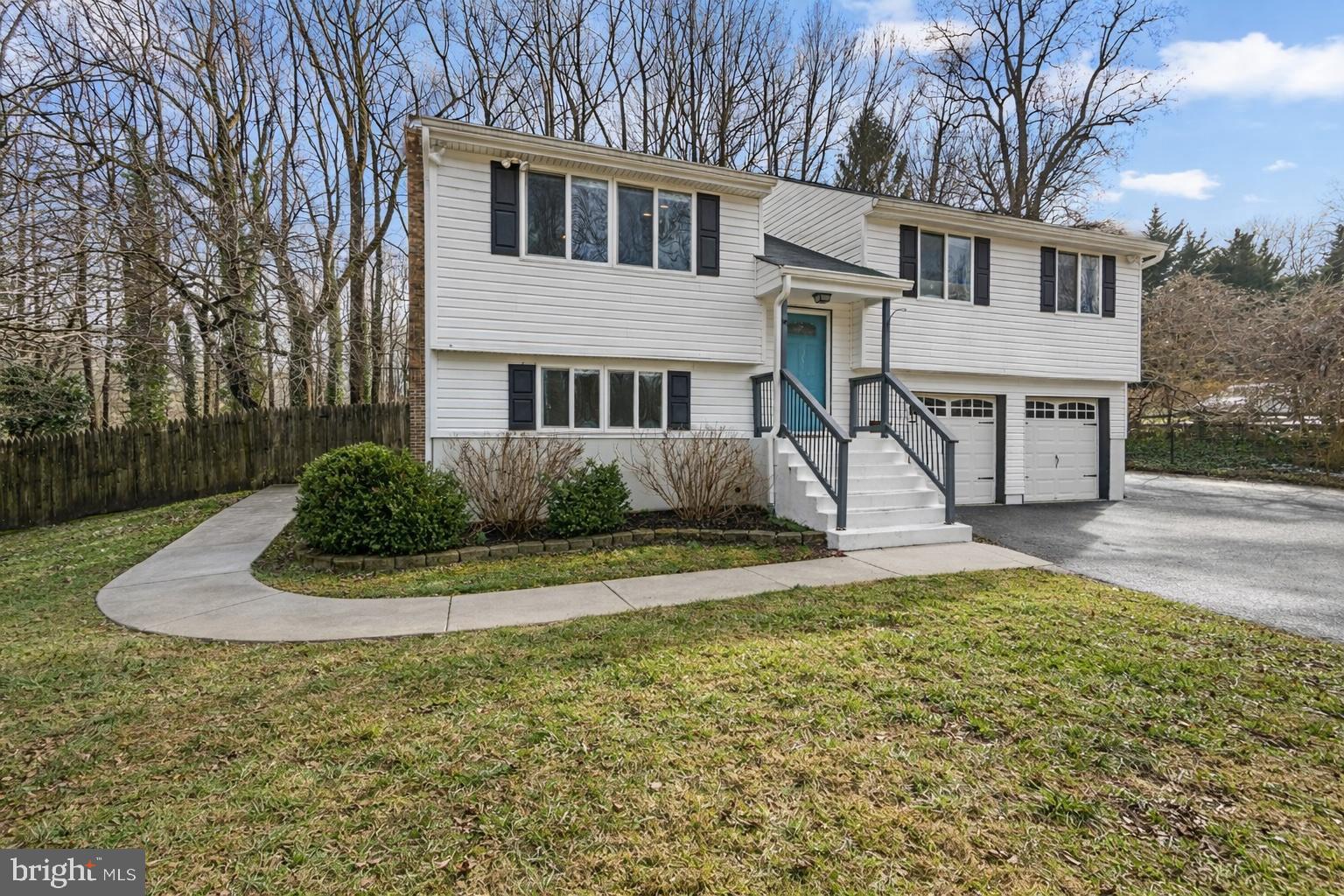 4115 CASSELL BOULEVARD