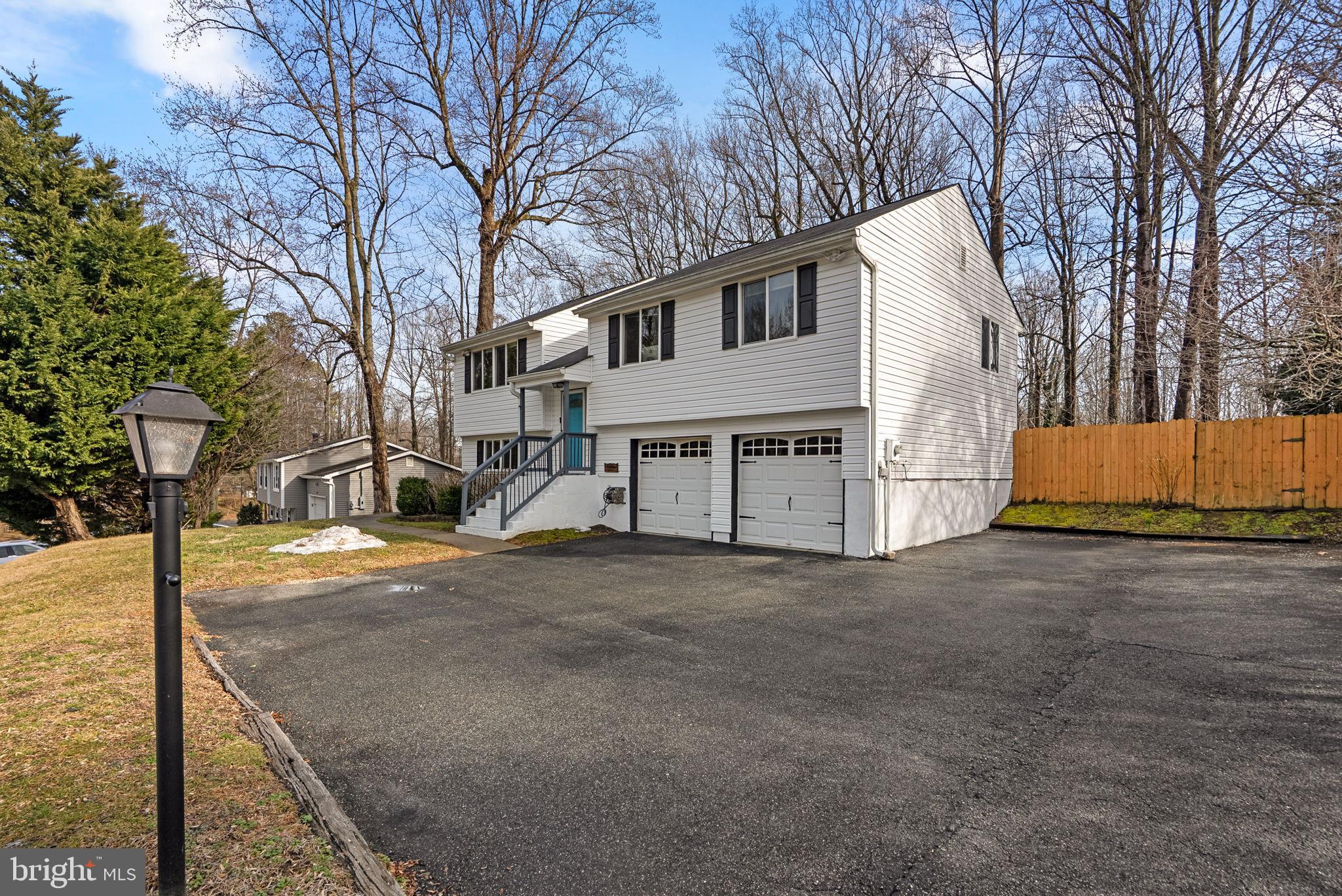 4115 CASSELL BOULEVARD