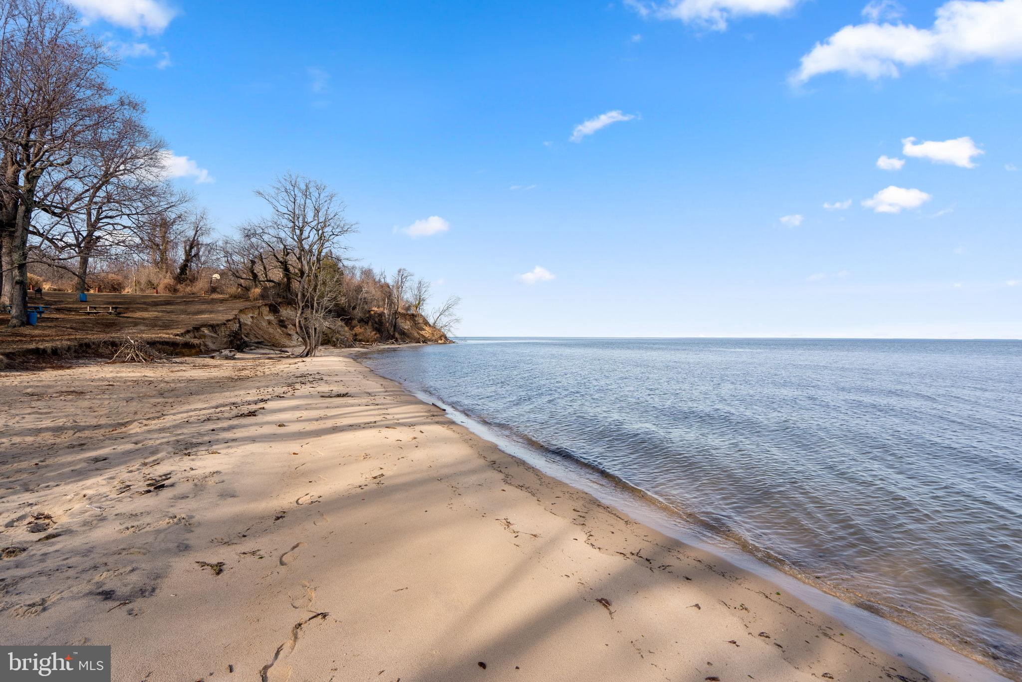 CHESAPEAKE HEIGHTS - Residential