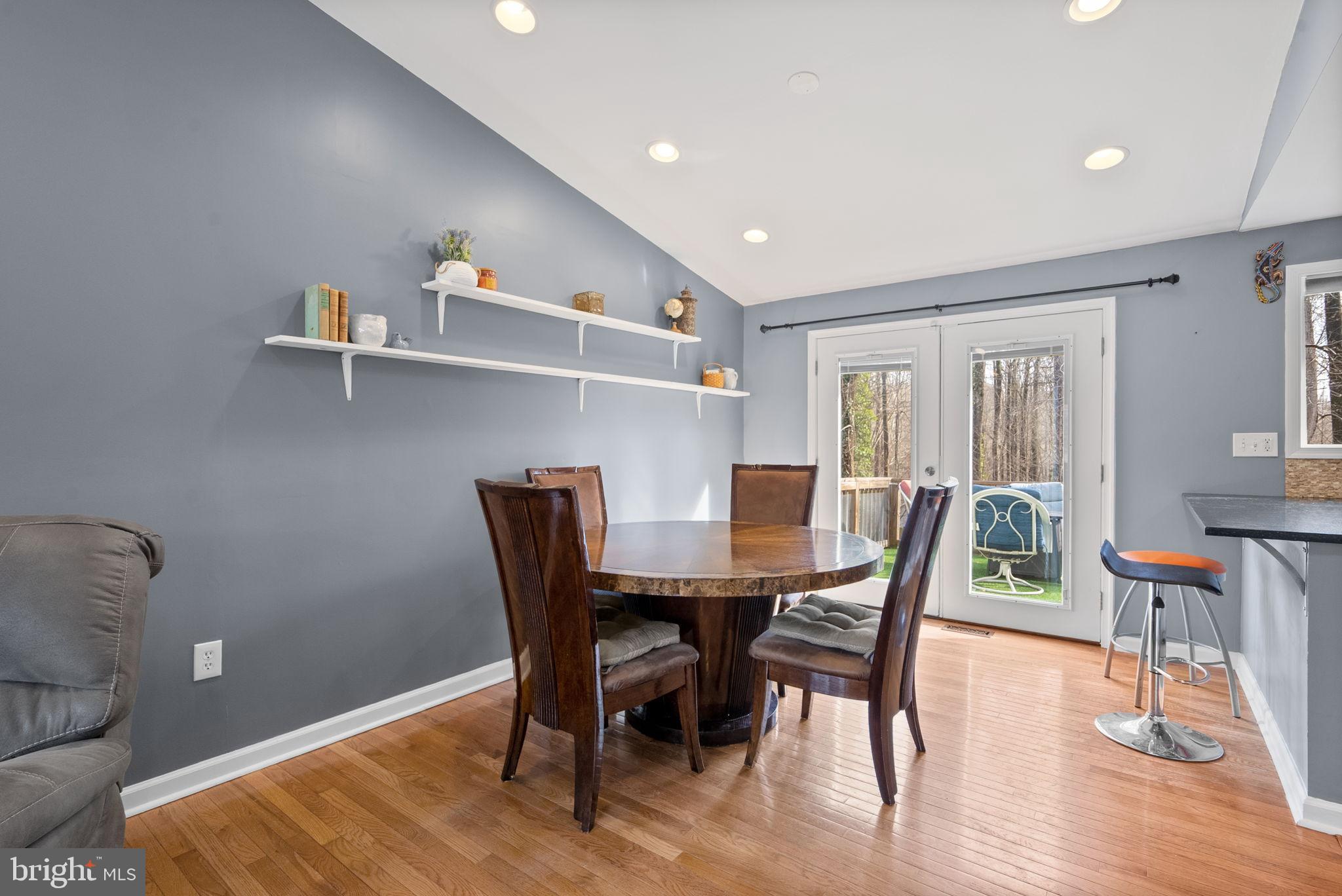 CHESAPEAKE HEIGHTS - Residential