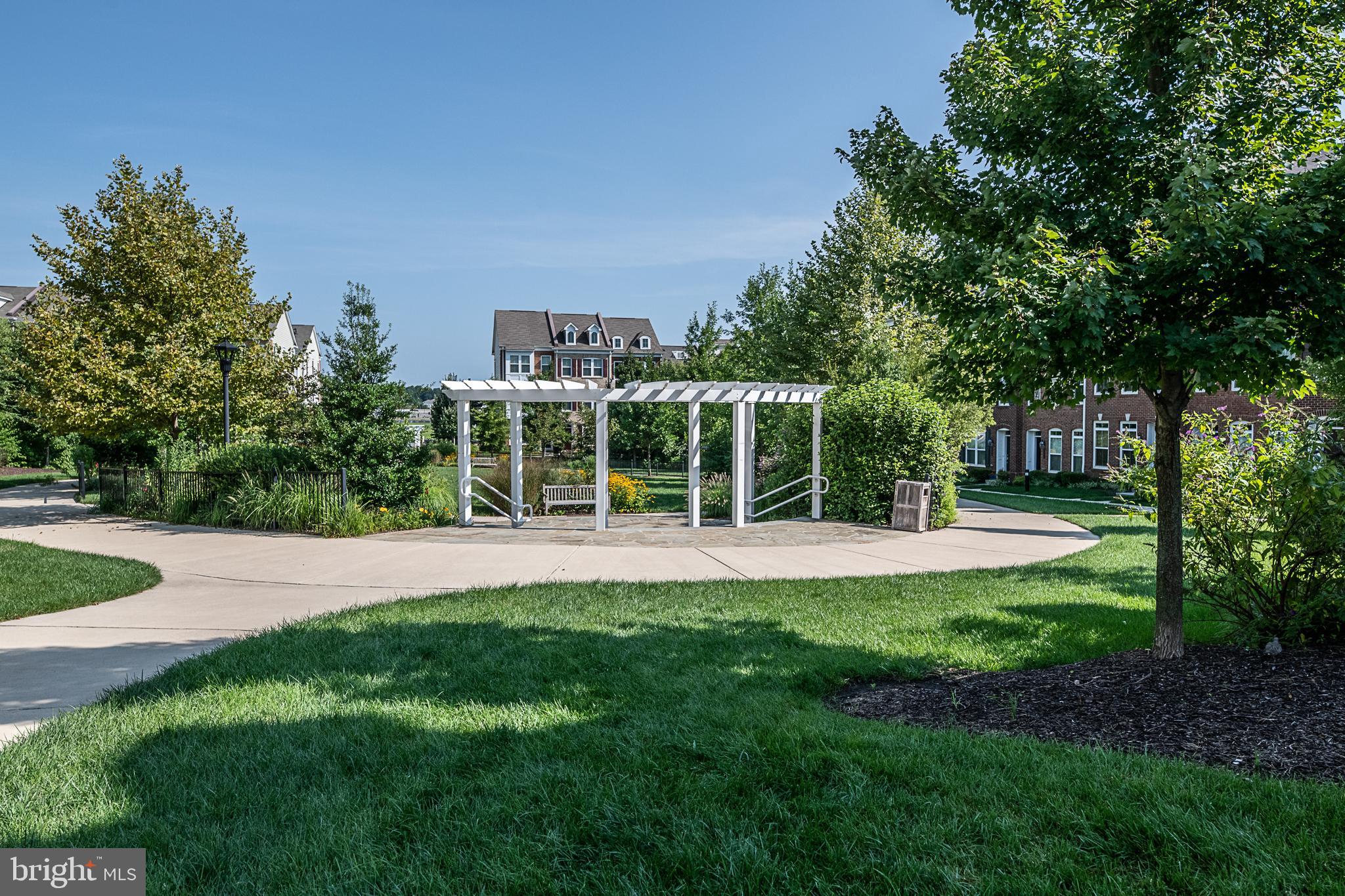 METROWEST - Residential