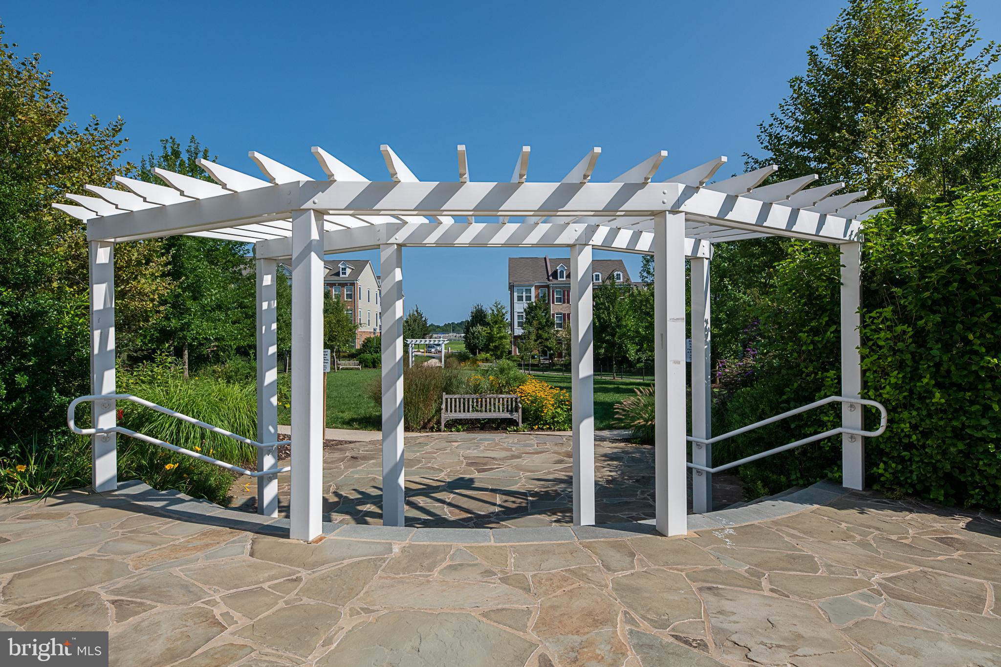 METROWEST - Residential