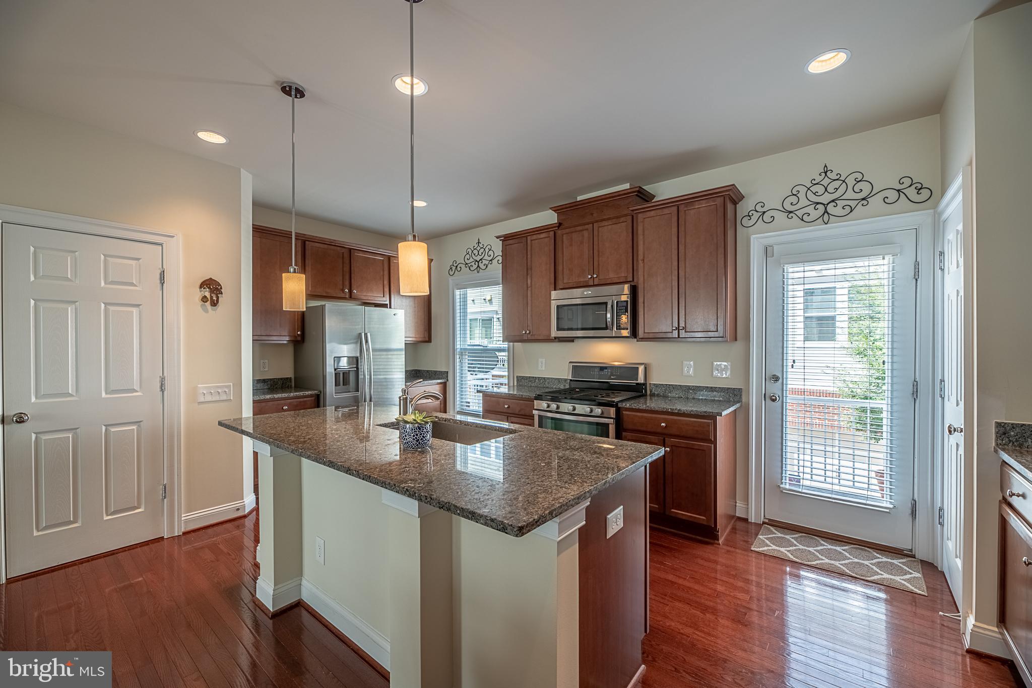 METROWEST - Residential