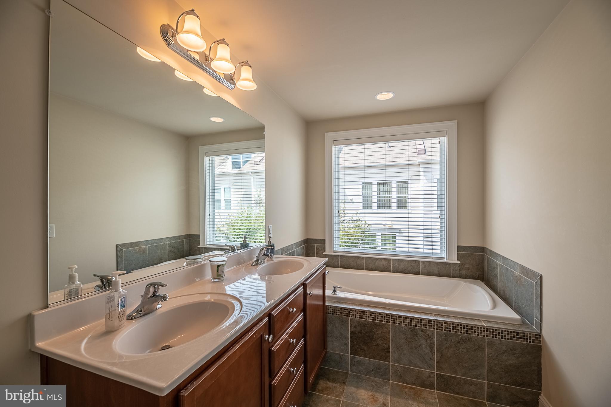 METROWEST - Residential