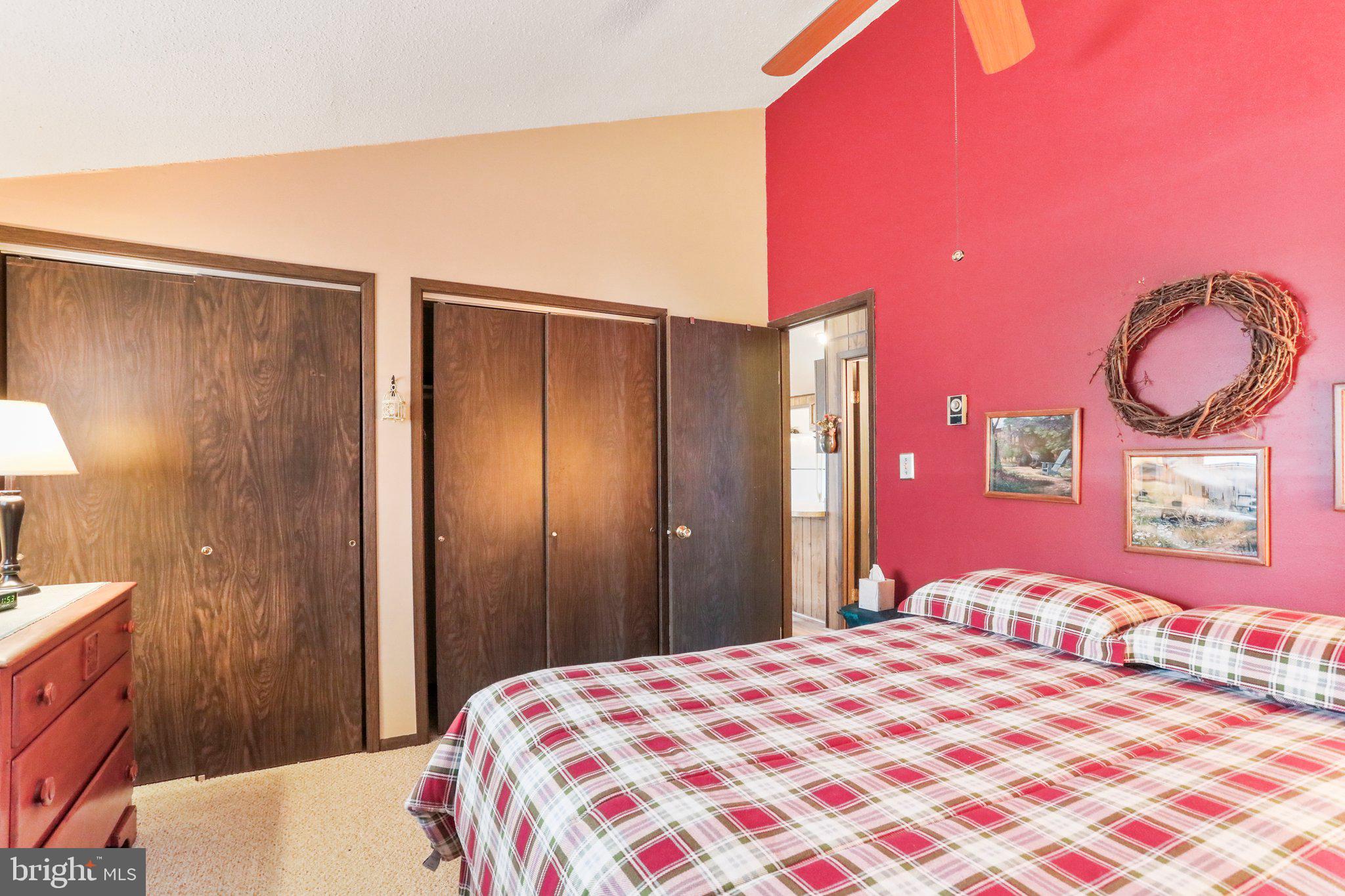 THE WOODS - Residential