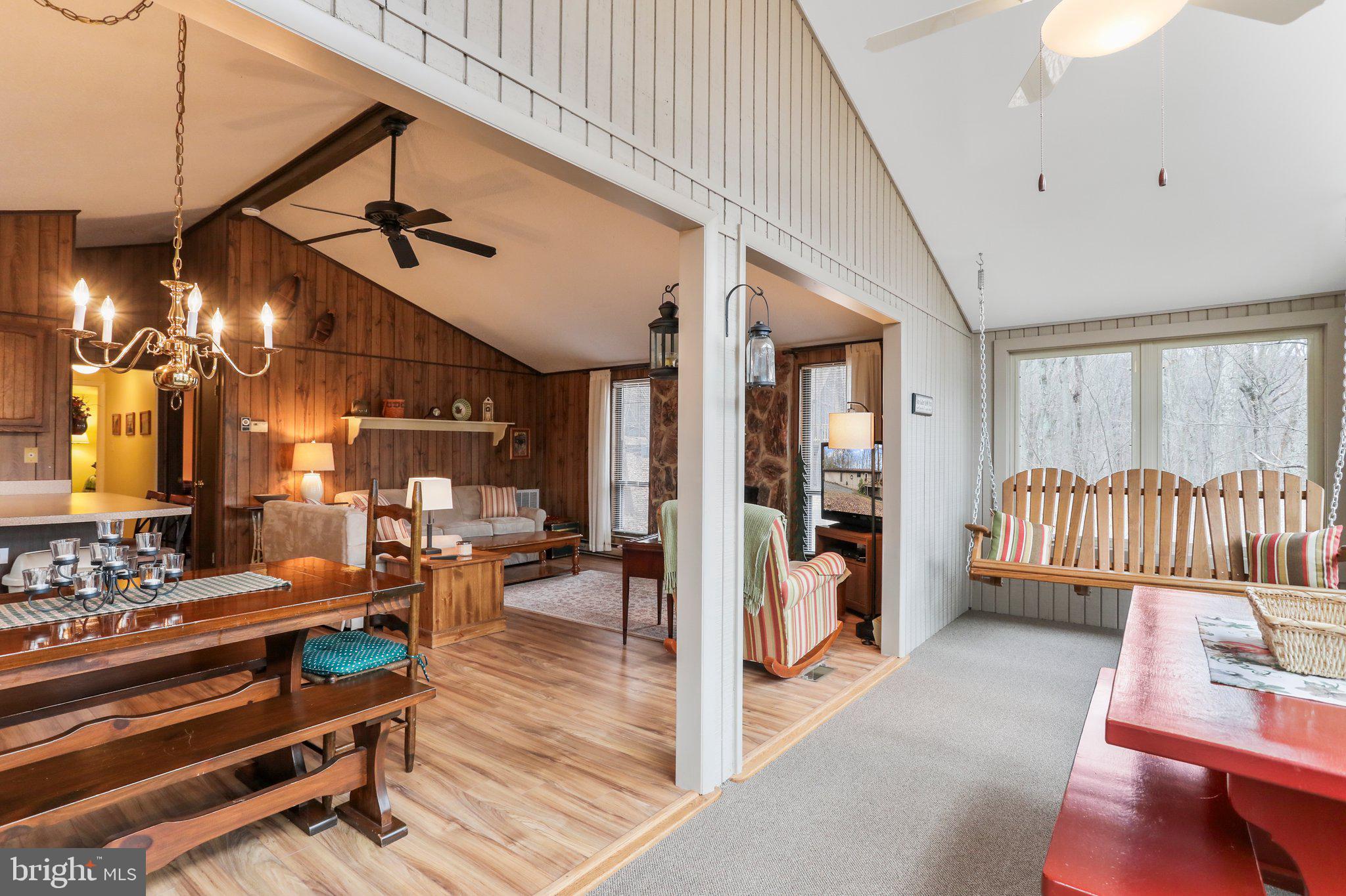 THE WOODS - Residential