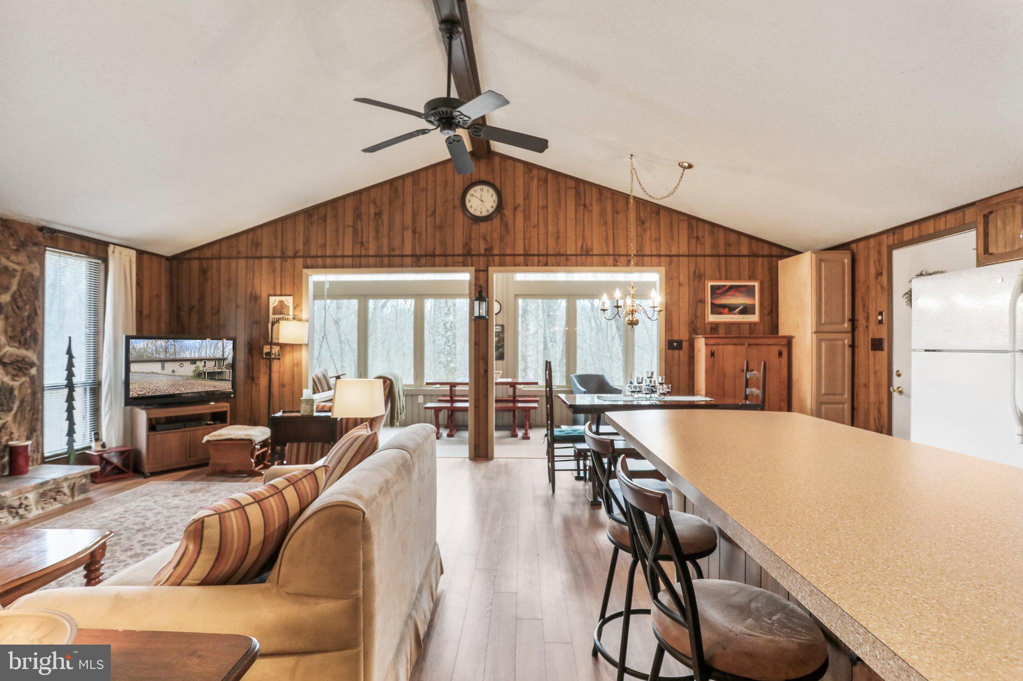 THE WOODS - Residential