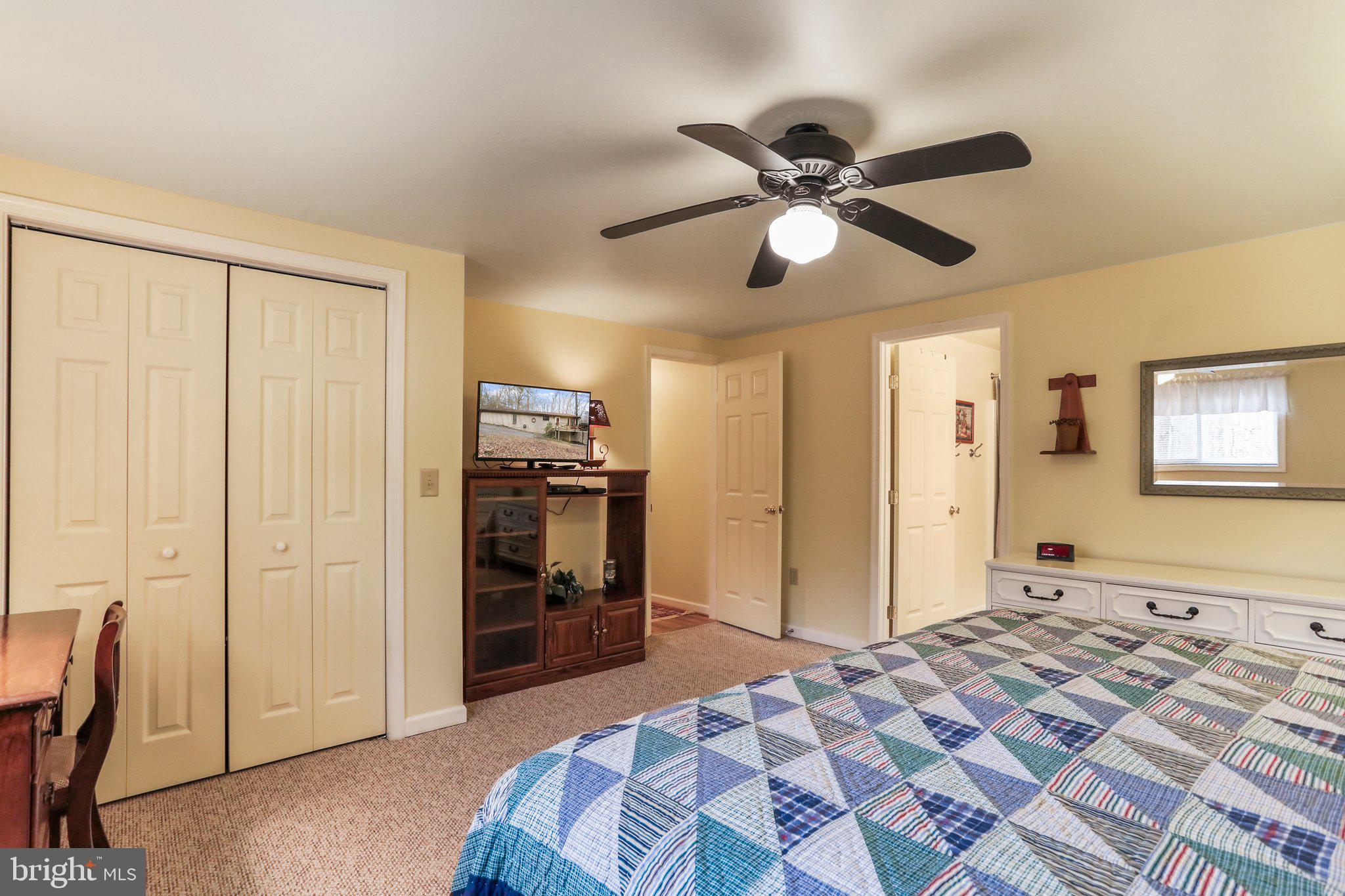 THE WOODS - Residential