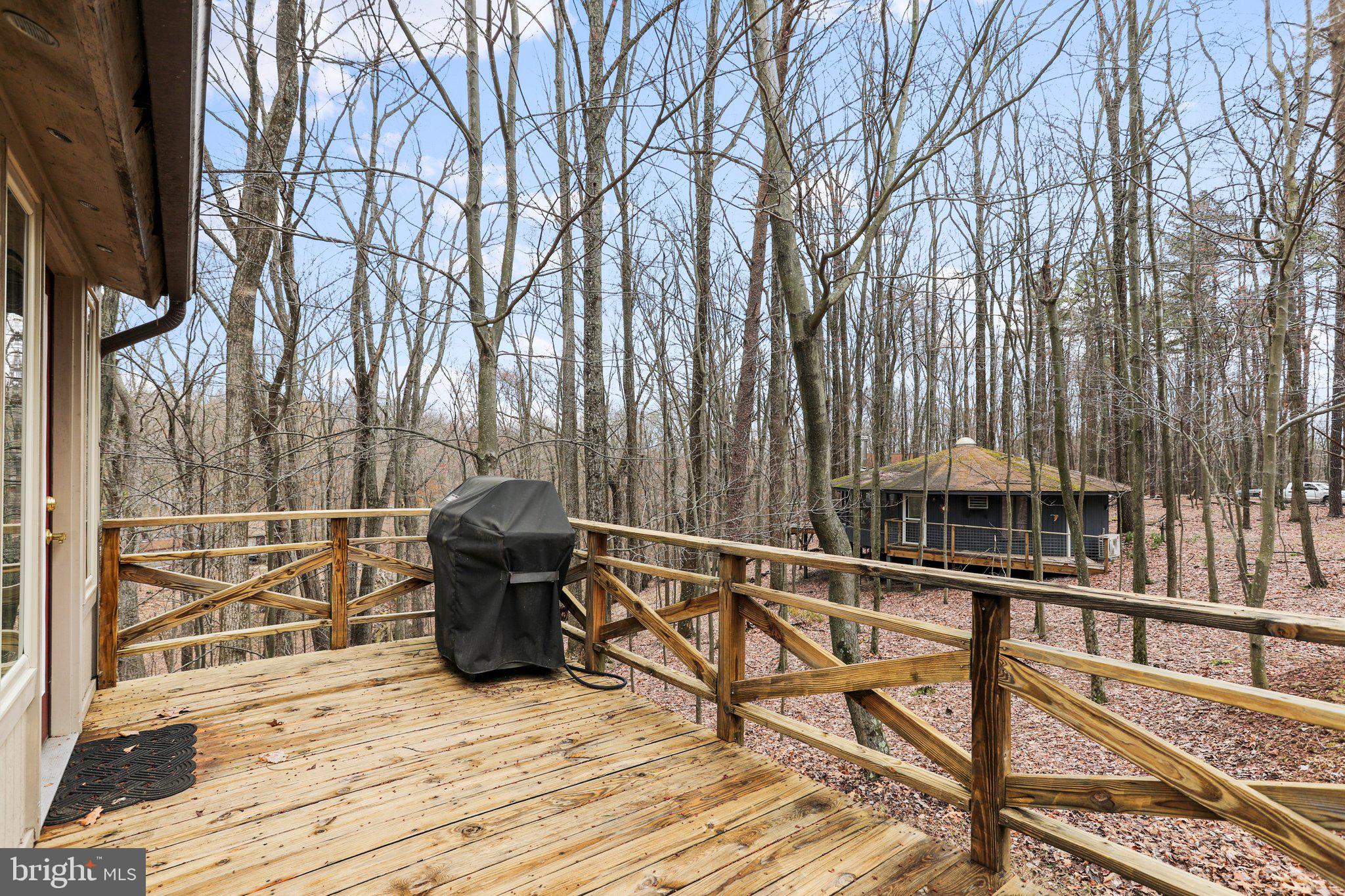 THE WOODS - Residential