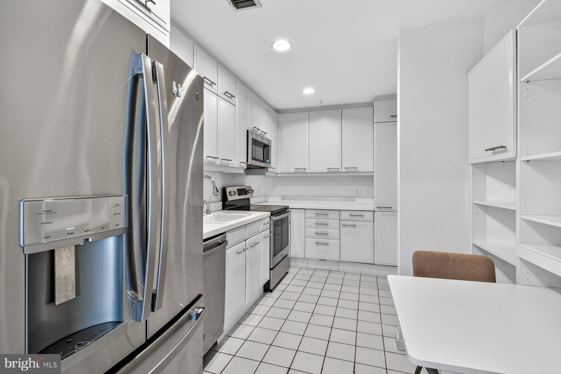 3801 CANTERBURY ROAD 403