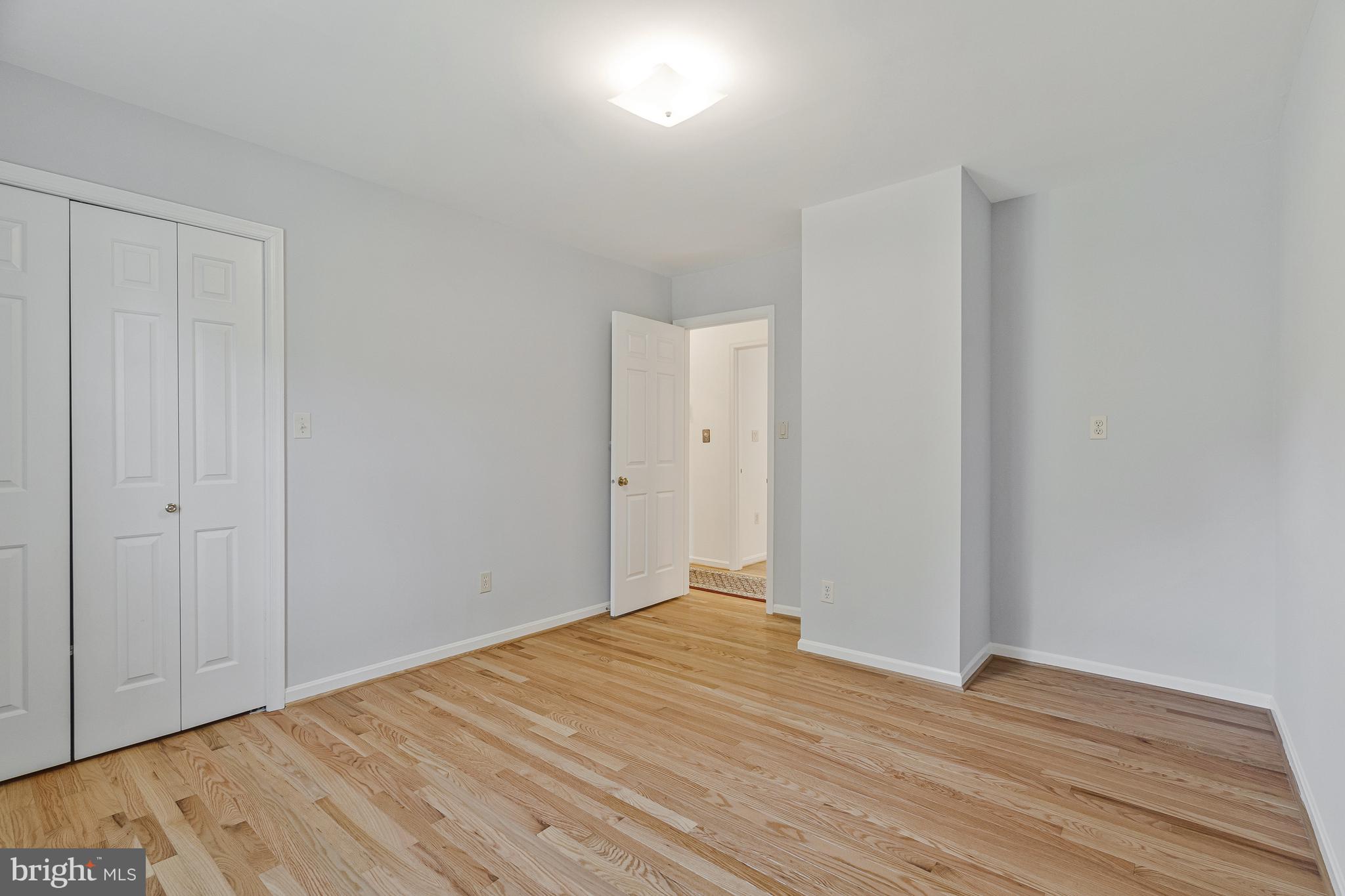 LOCUST HILL - Residential