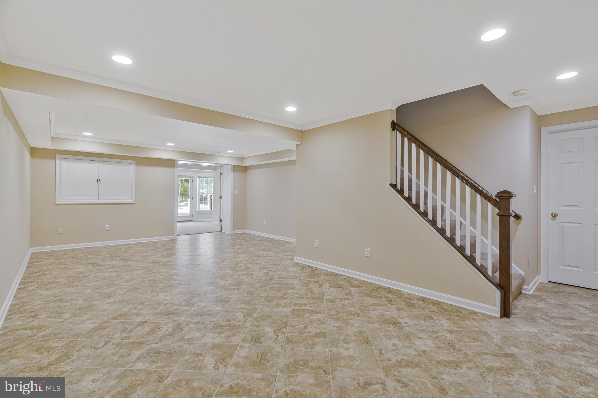 LOCUST HILL - Residential