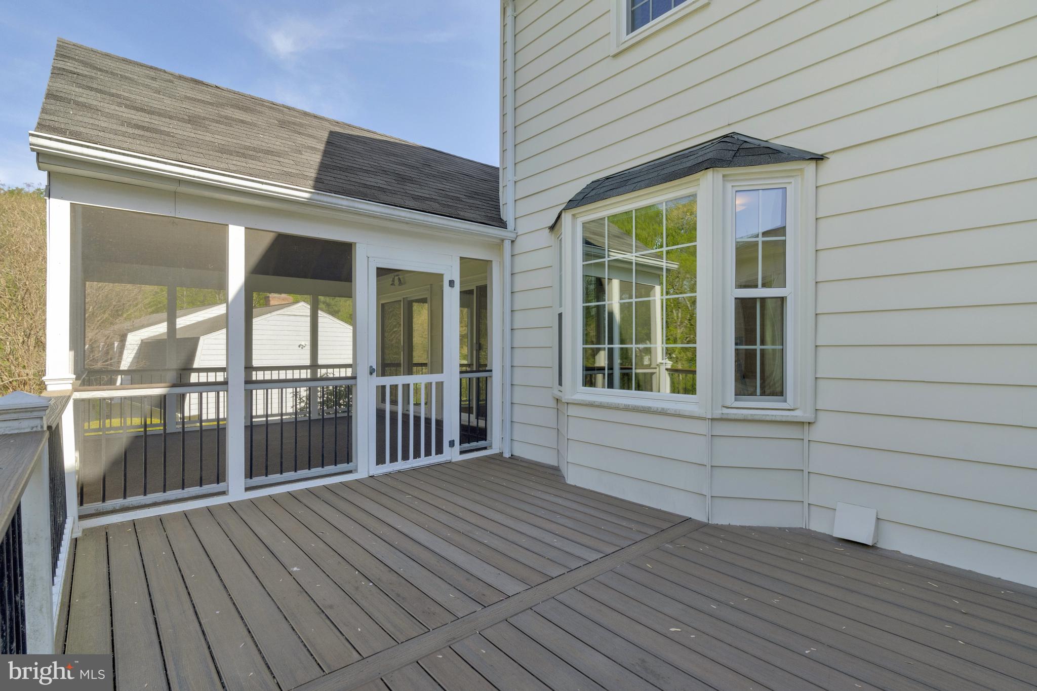 LOCUST HILL - Residential