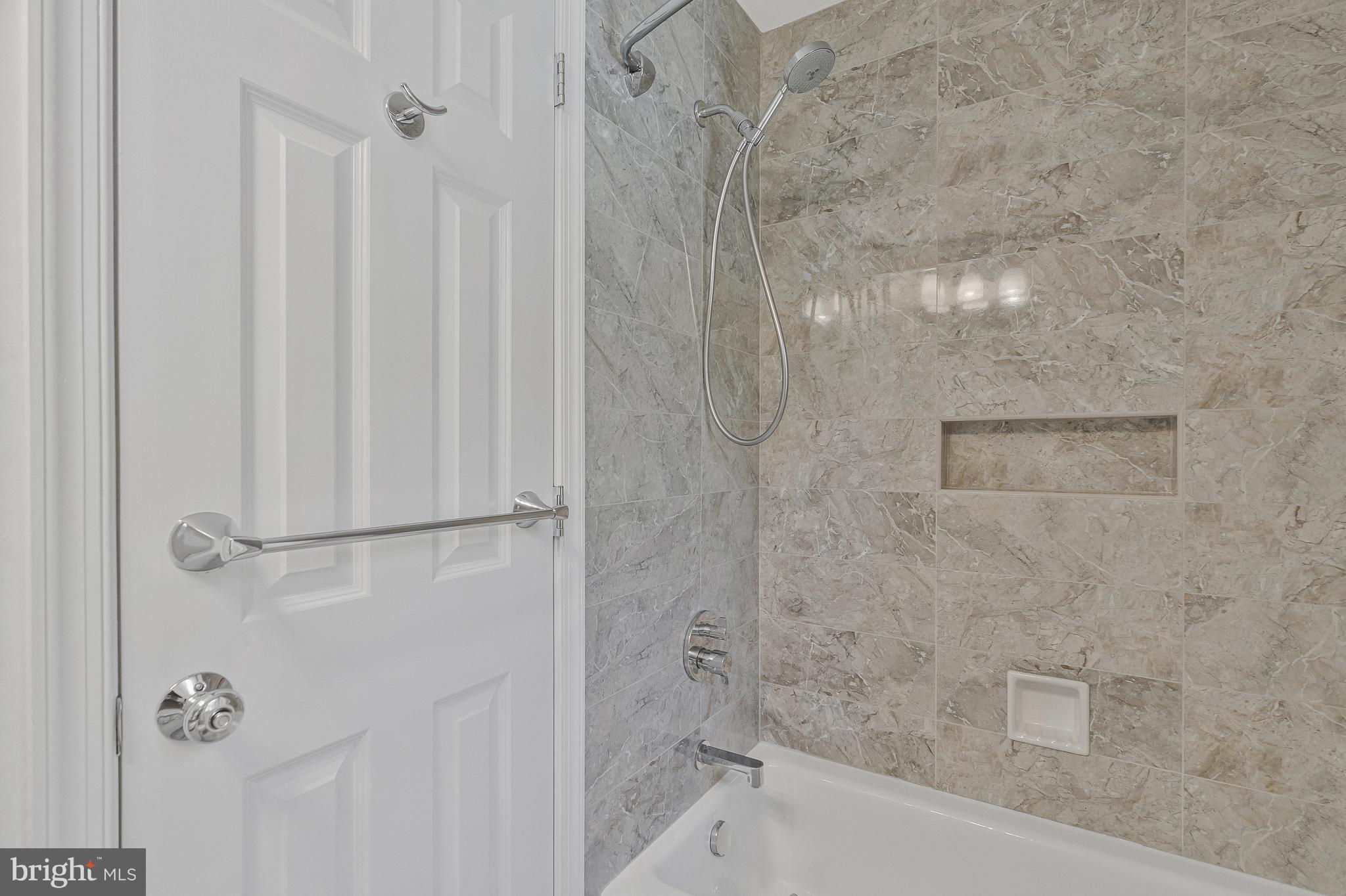 LOCUST HILL - Residential