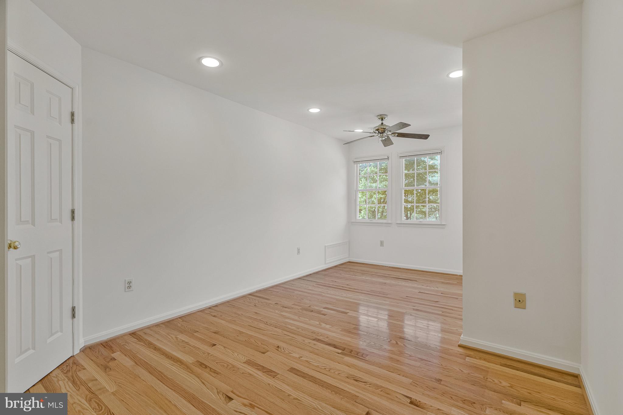 LOCUST HILL - Residential