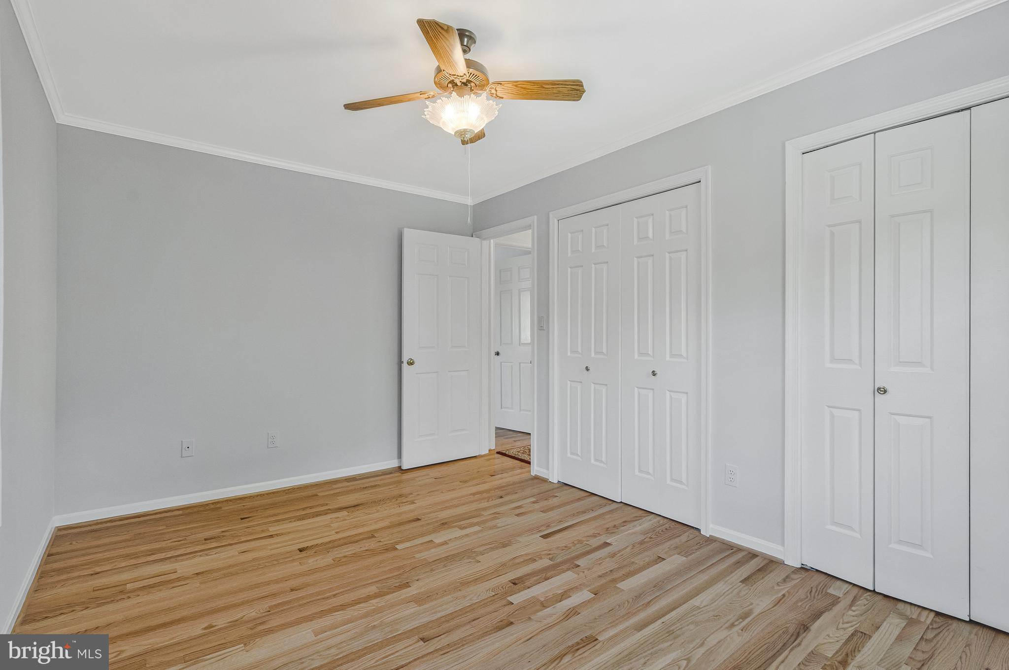 LOCUST HILL - Residential