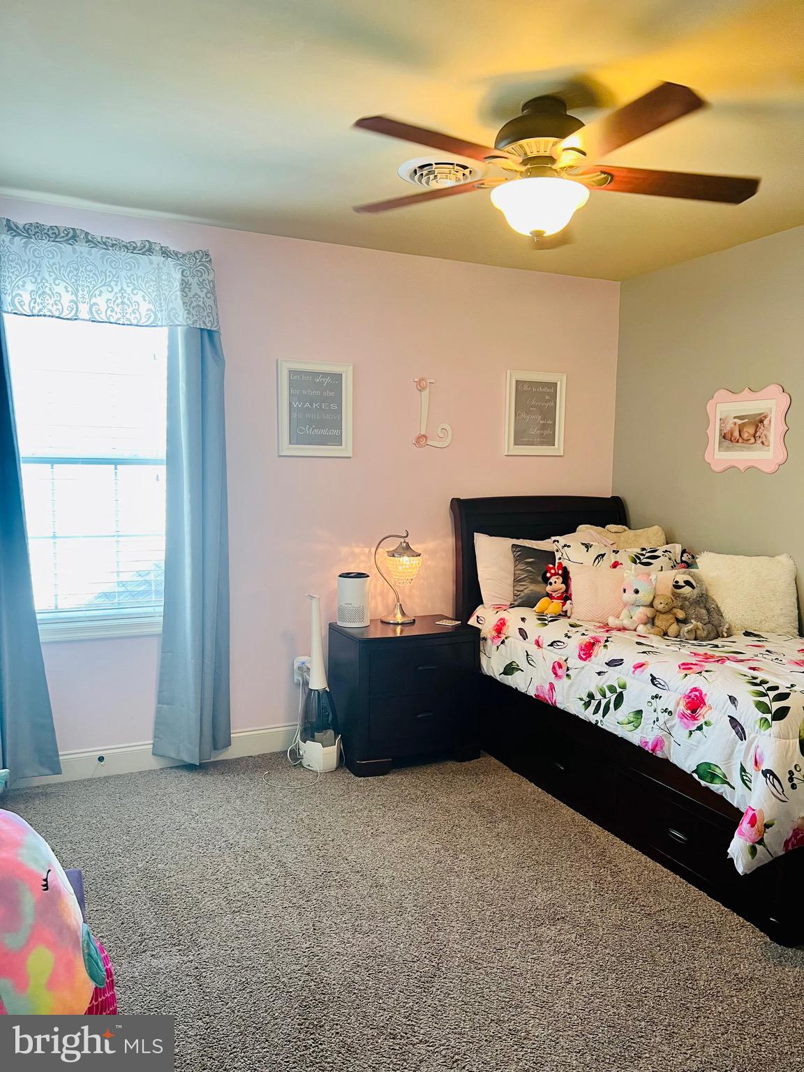 ROLLING HILLS ESTATES - Residential