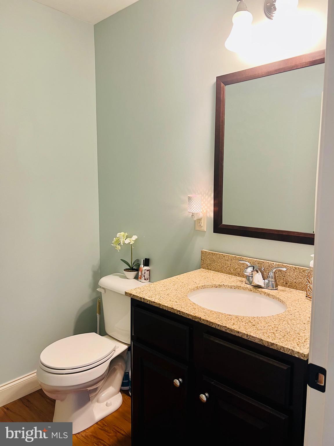 ROLLING HILLS ESTATES - Residential