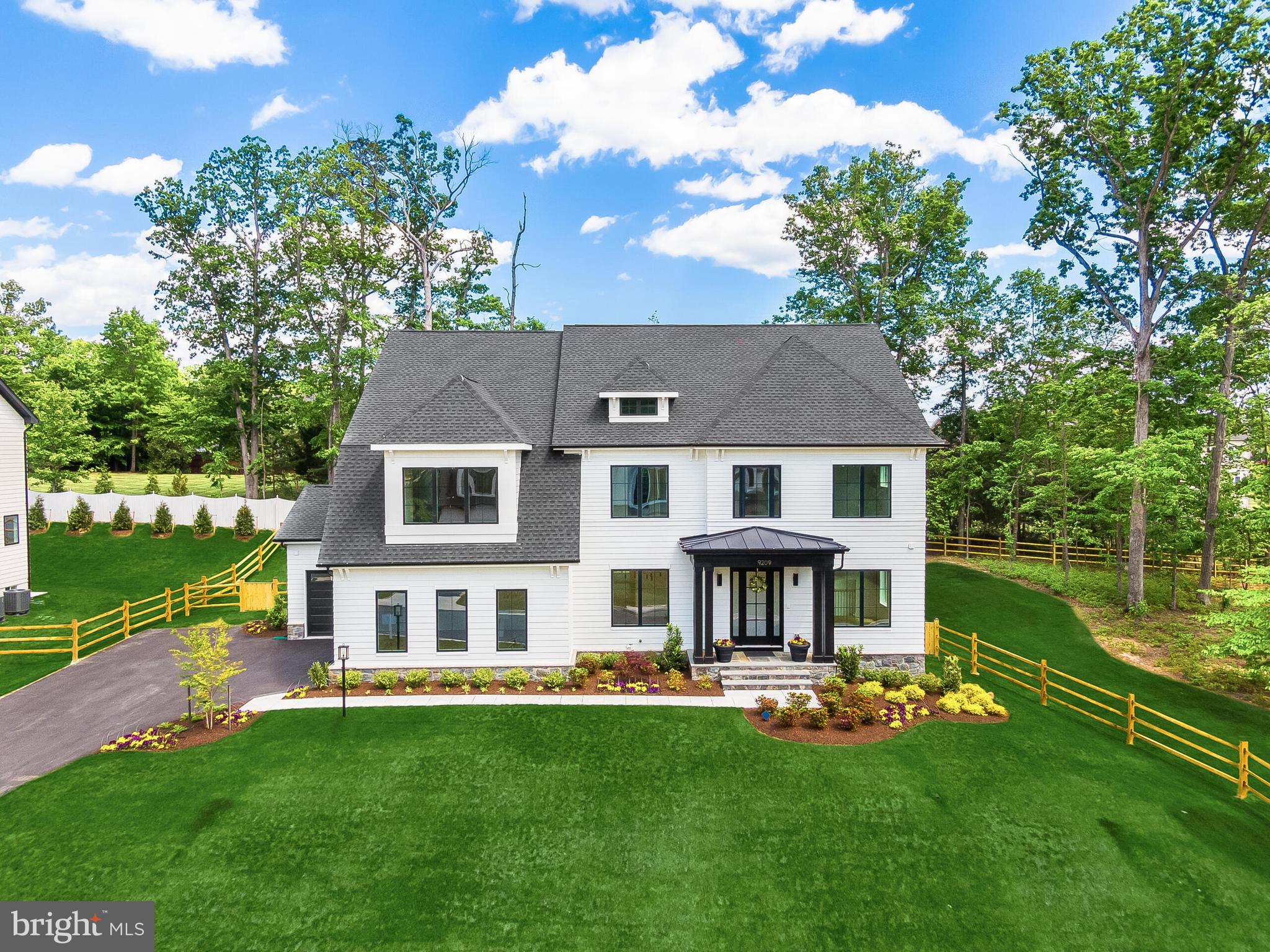 OCCOQUAN OVERLOOK - Residential