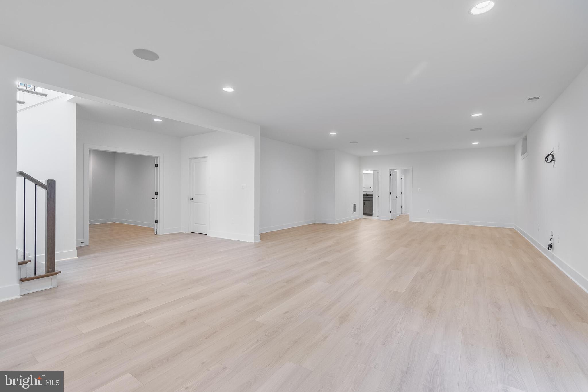 OCCOQUAN OVERLOOK - Residential