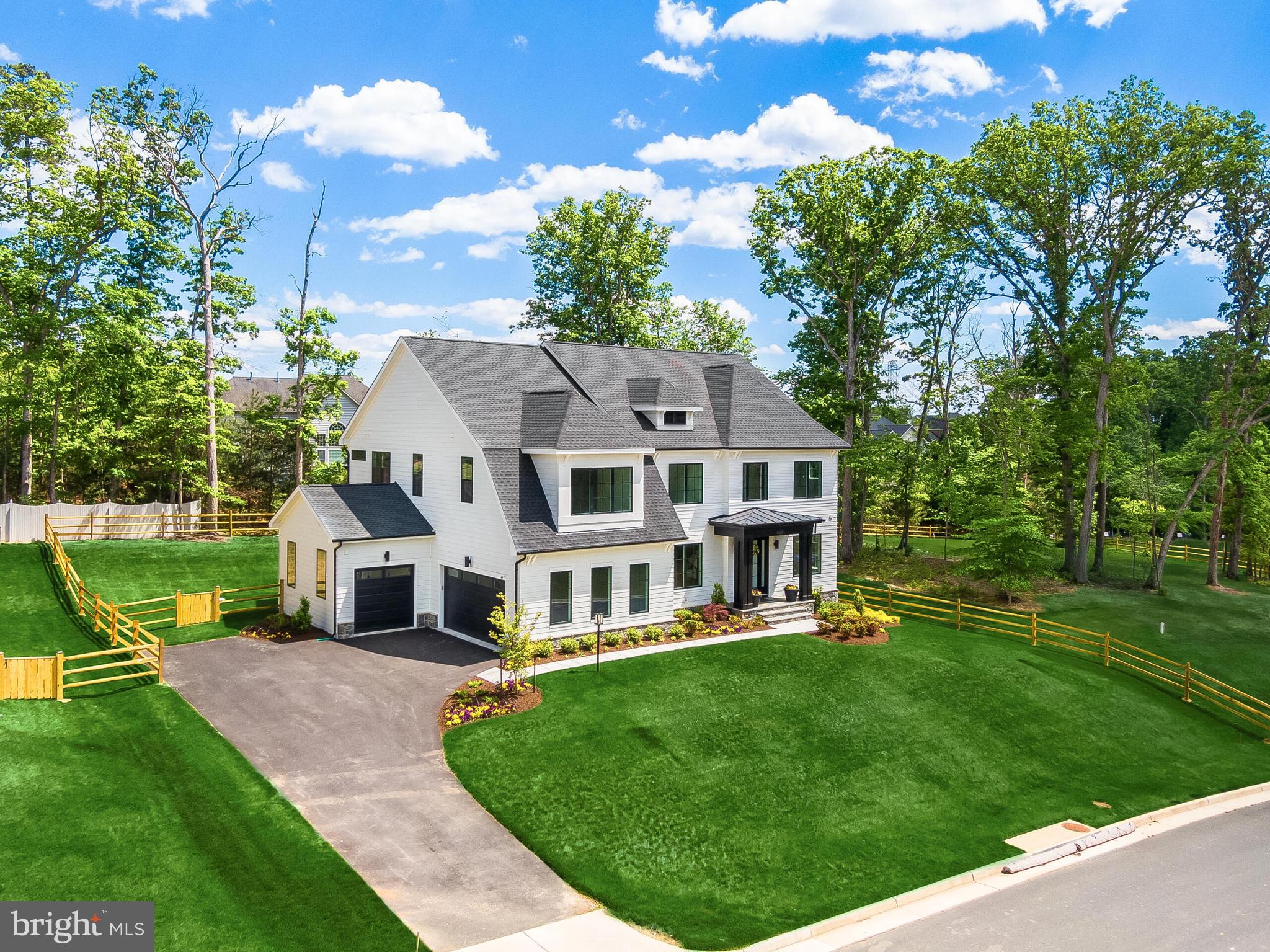 OCCOQUAN OVERLOOK - Residential