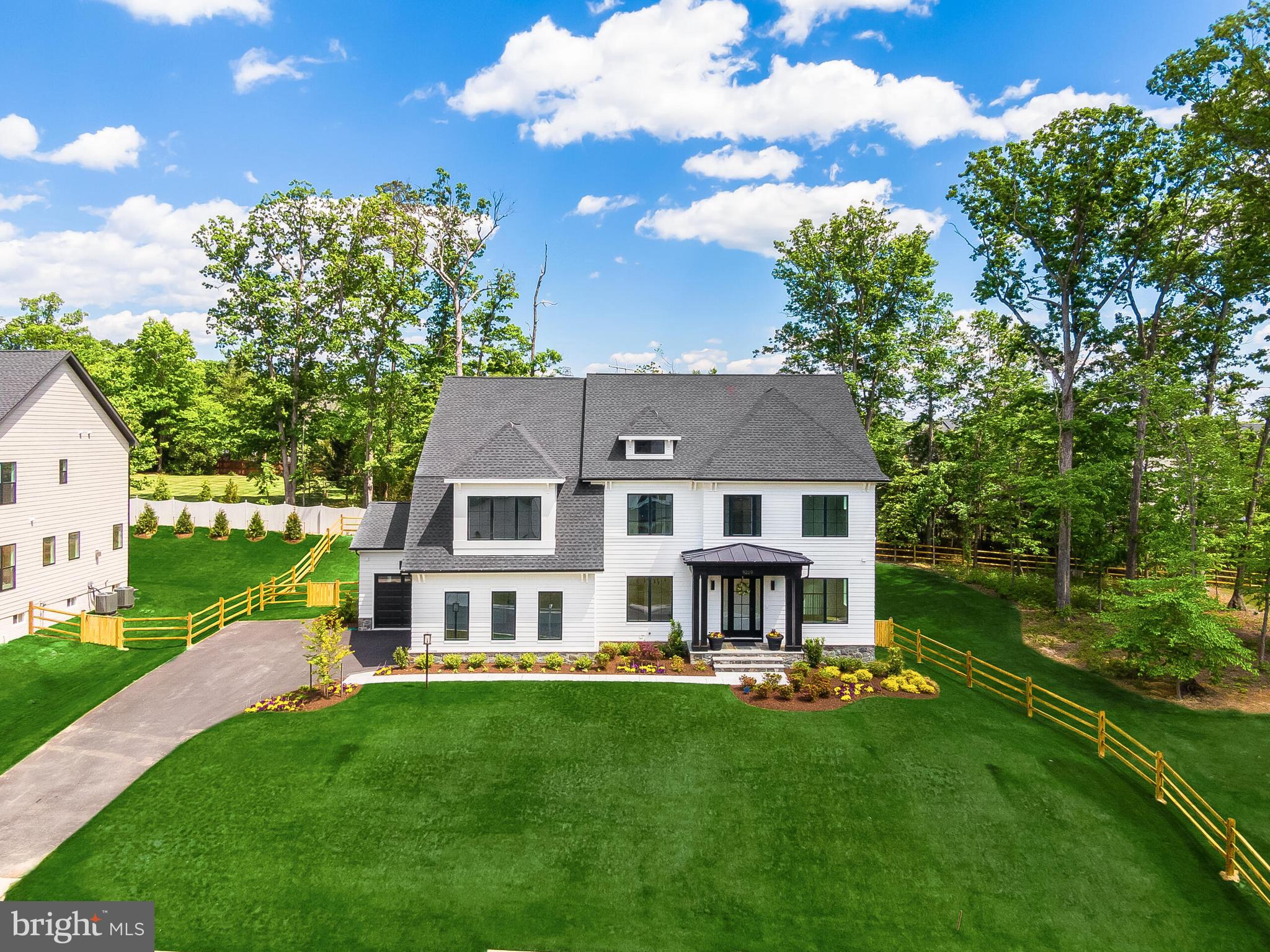 OCCOQUAN OVERLOOK - Residential