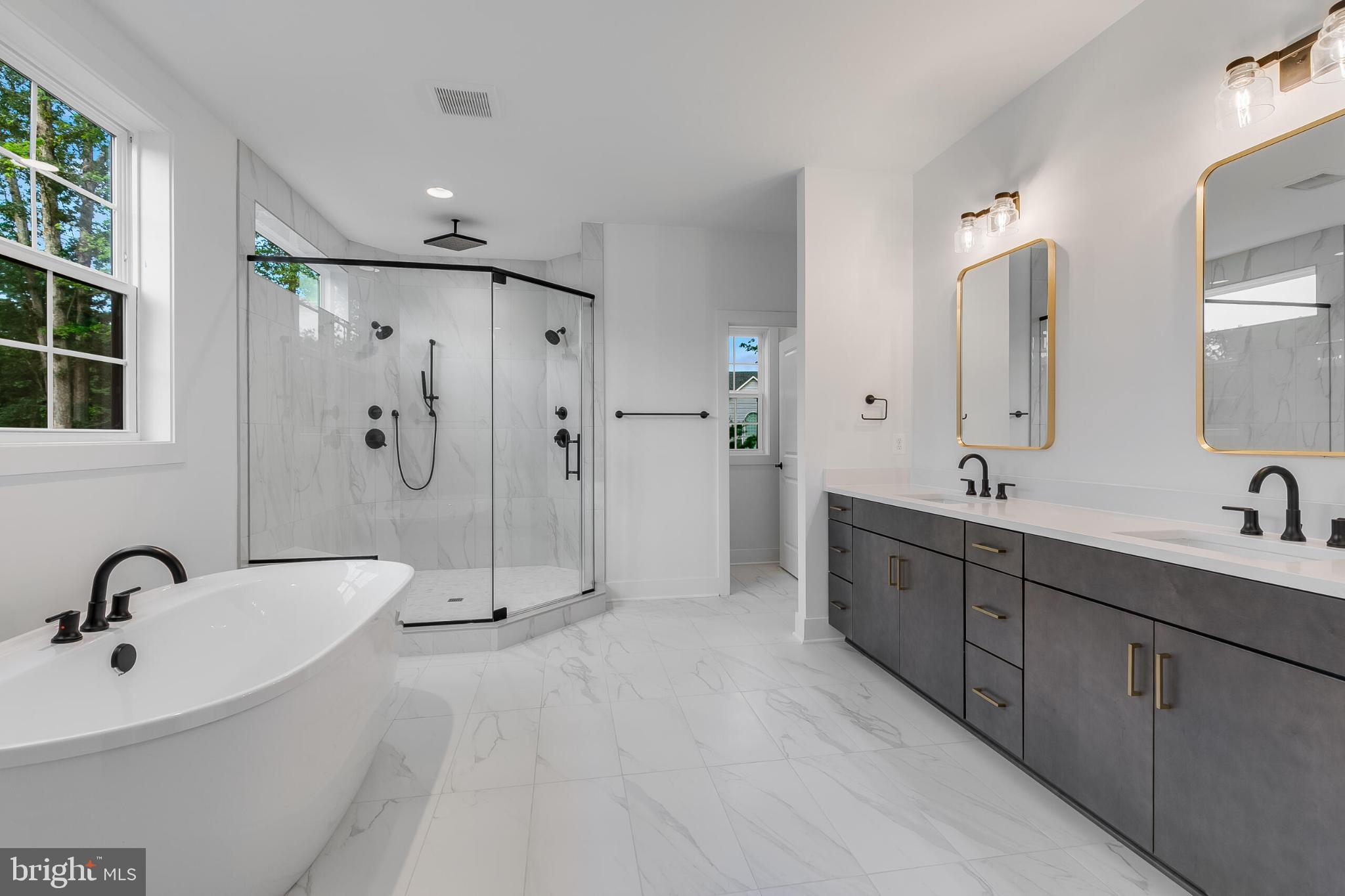 OCCOQUAN OVERLOOK - Residential